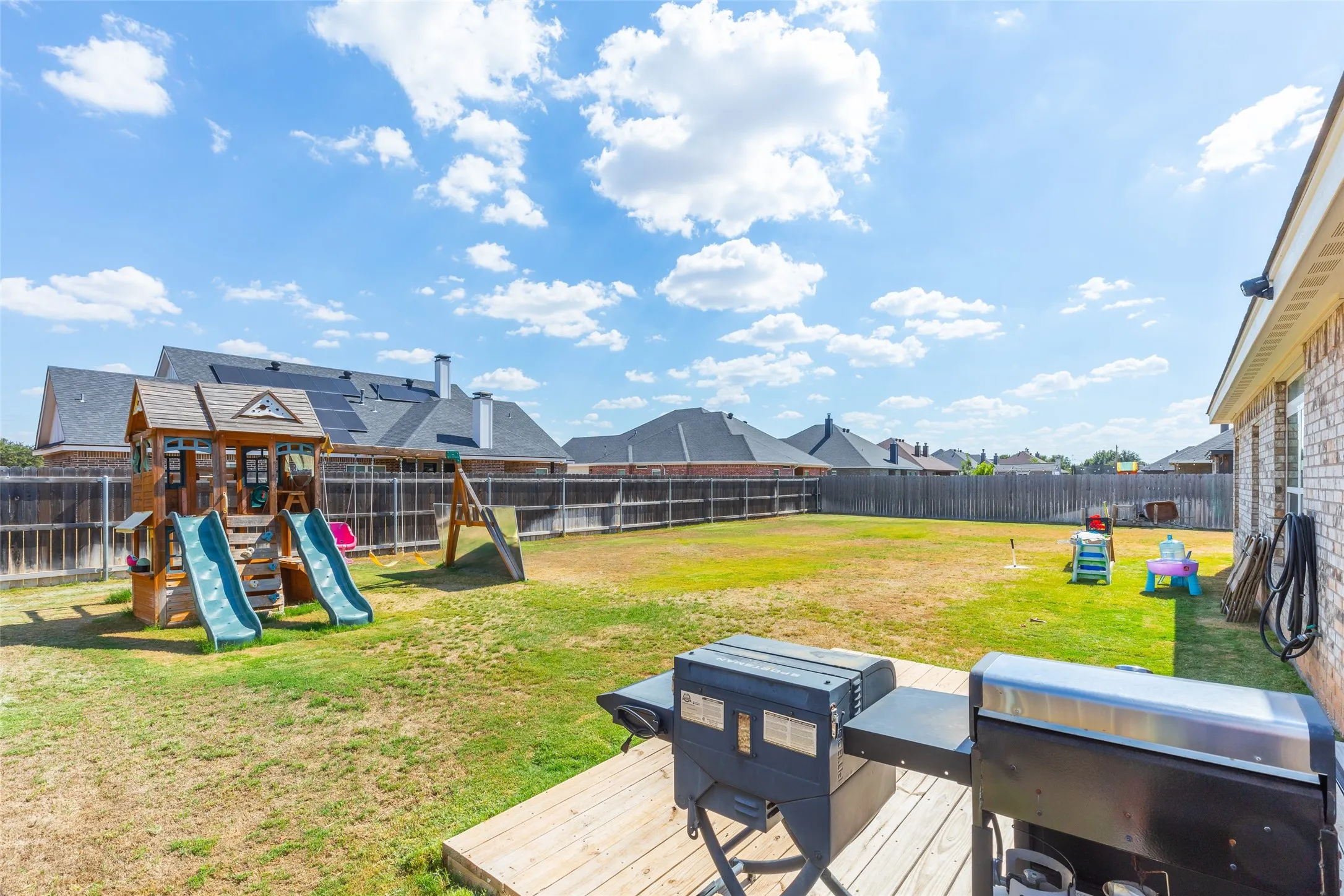 Single Family Residence For Rent in Taylor County , 6717 Red Yucca Road, Abilene, Texas 79606, 4 Bedroom, 2 Bathroom, 2 Garage spaces, 1,800 Sqft, built in 2021, mls#21409429, Real Estate Agent in Abilene, Homes For Rent in Taylor county, Homes For Rent in Abilene, Realtor in Abilene Texas, Real Estate Brokerage Independent Realty Texas, Luminita Cordes Realtor