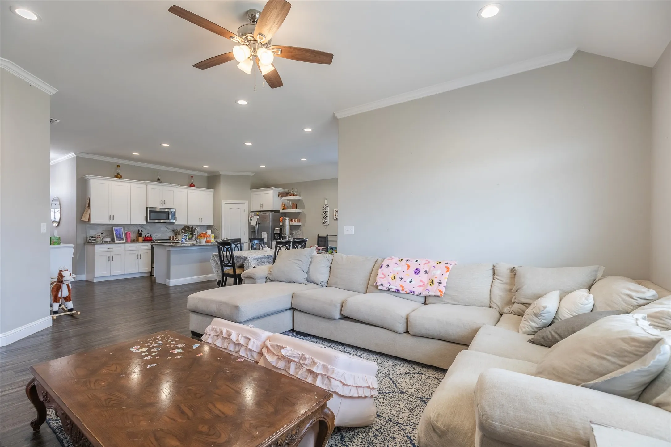 Single Family Residence For Rent in Taylor County , 6717 Red Yucca Road, Abilene, Texas 79606, 4 Bedroom, 2 Bathroom, 2 Garage spaces, 1,800 Sqft, built in 2021, mls#21409429, Real Estate Agent in Abilene, Homes For Rent in Taylor county, Homes For Rent in Abilene, Realtor in Abilene Texas, Real Estate Brokerage Independent Realty Texas, Luminita Cordes Realtor