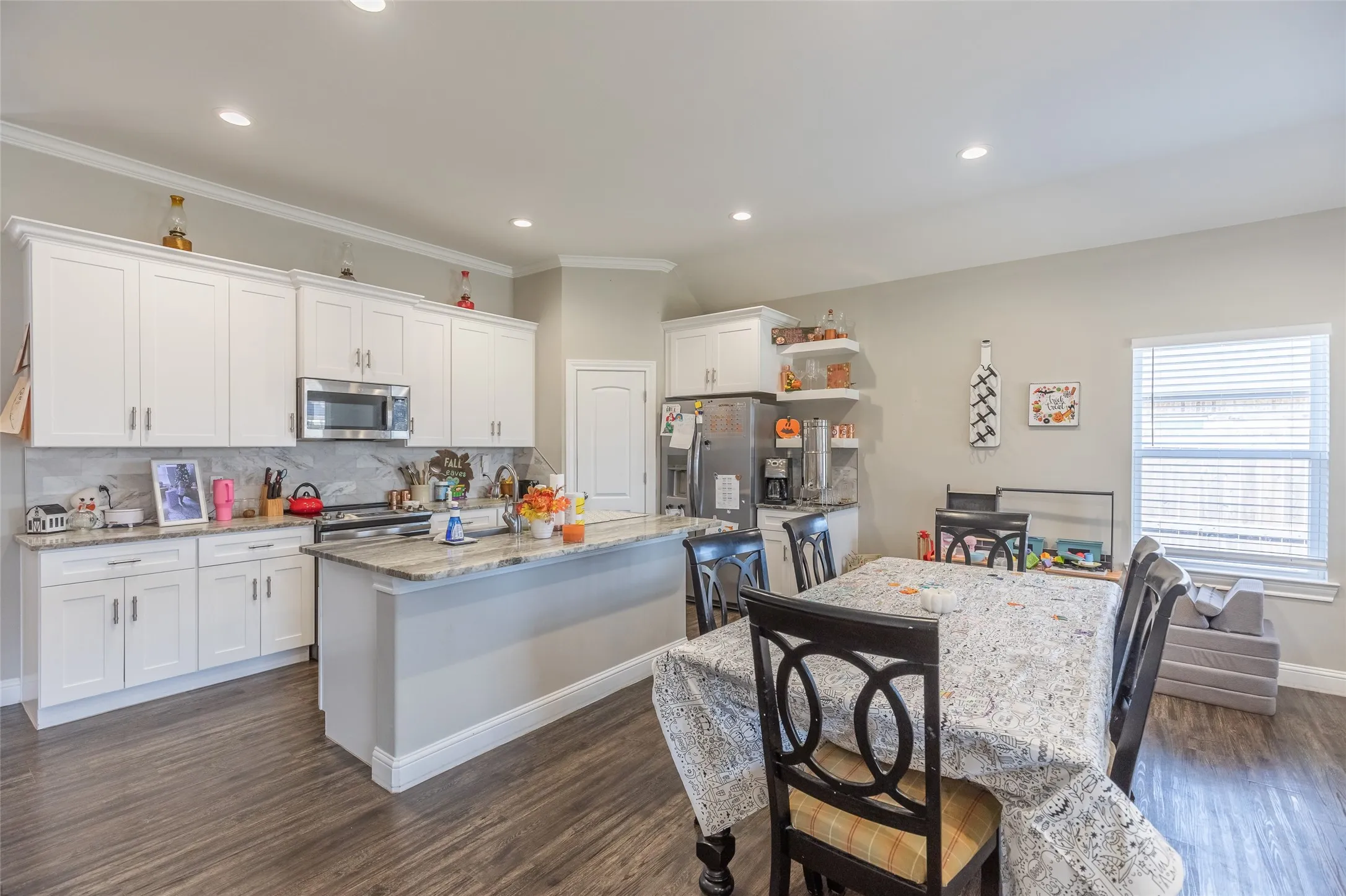 Single Family Residence For Rent in Taylor County , 6717 Red Yucca Road, Abilene, Texas 79606, 4 Bedroom, 2 Bathroom, 2 Garage spaces, 1,800 Sqft, built in 2021, mls#21409429, Real Estate Agent in Abilene, Homes For Rent in Taylor county, Homes For Rent in Abilene, Realtor in Abilene Texas, Real Estate Brokerage Independent Realty Texas, Luminita Cordes Realtor
