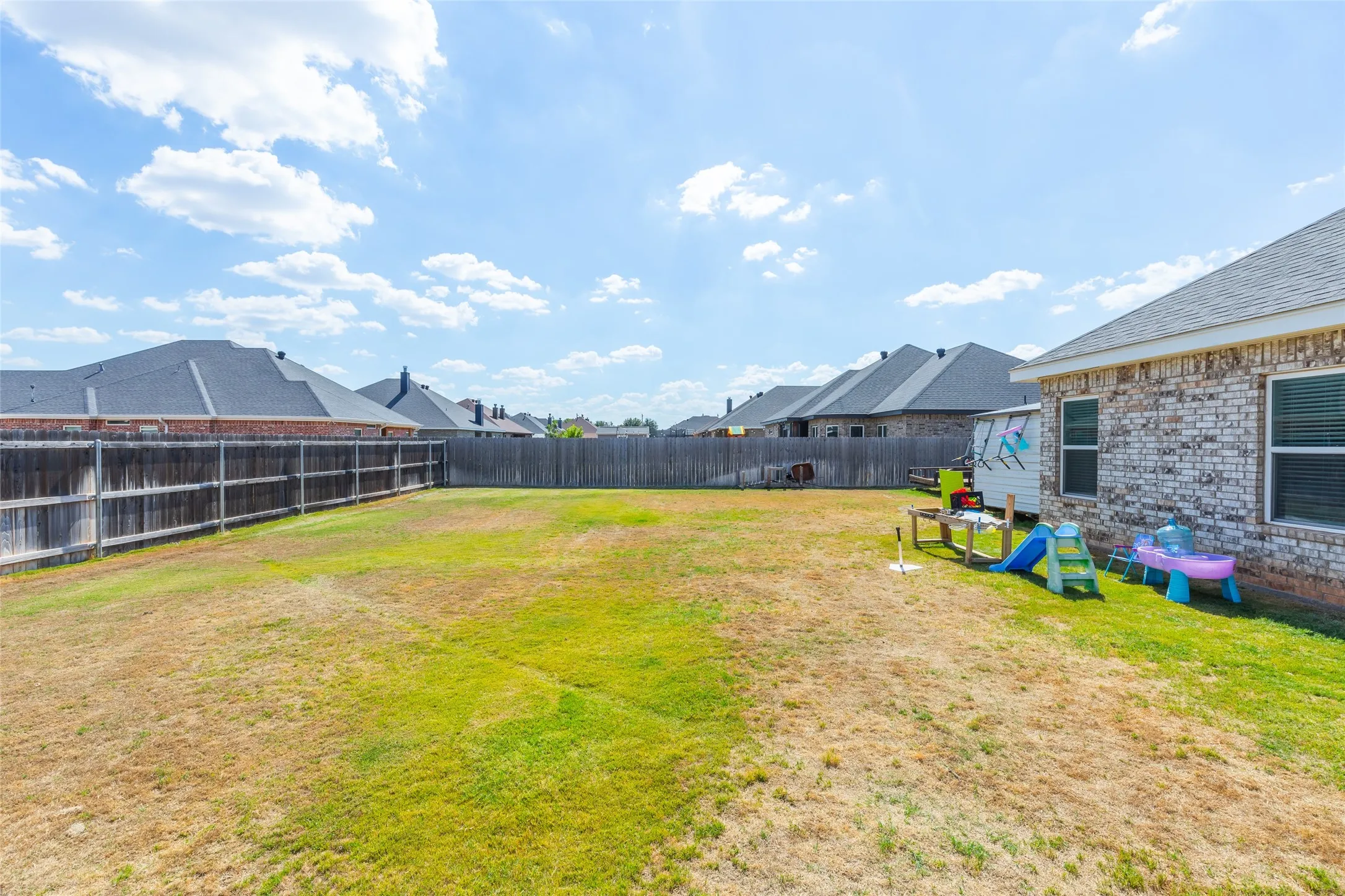 Single Family Residence For Rent in Taylor County , 6717 Red Yucca Road, Abilene, Texas 79606, 4 Bedroom, 2 Bathroom, 2 Garage spaces, 1,800 Sqft, built in 2021, mls#21409429, Real Estate Agent in Abilene, Homes For Rent in Taylor county, Homes For Rent in Abilene, Realtor in Abilene Texas, Real Estate Brokerage Independent Realty Texas, Luminita Cordes Realtor
