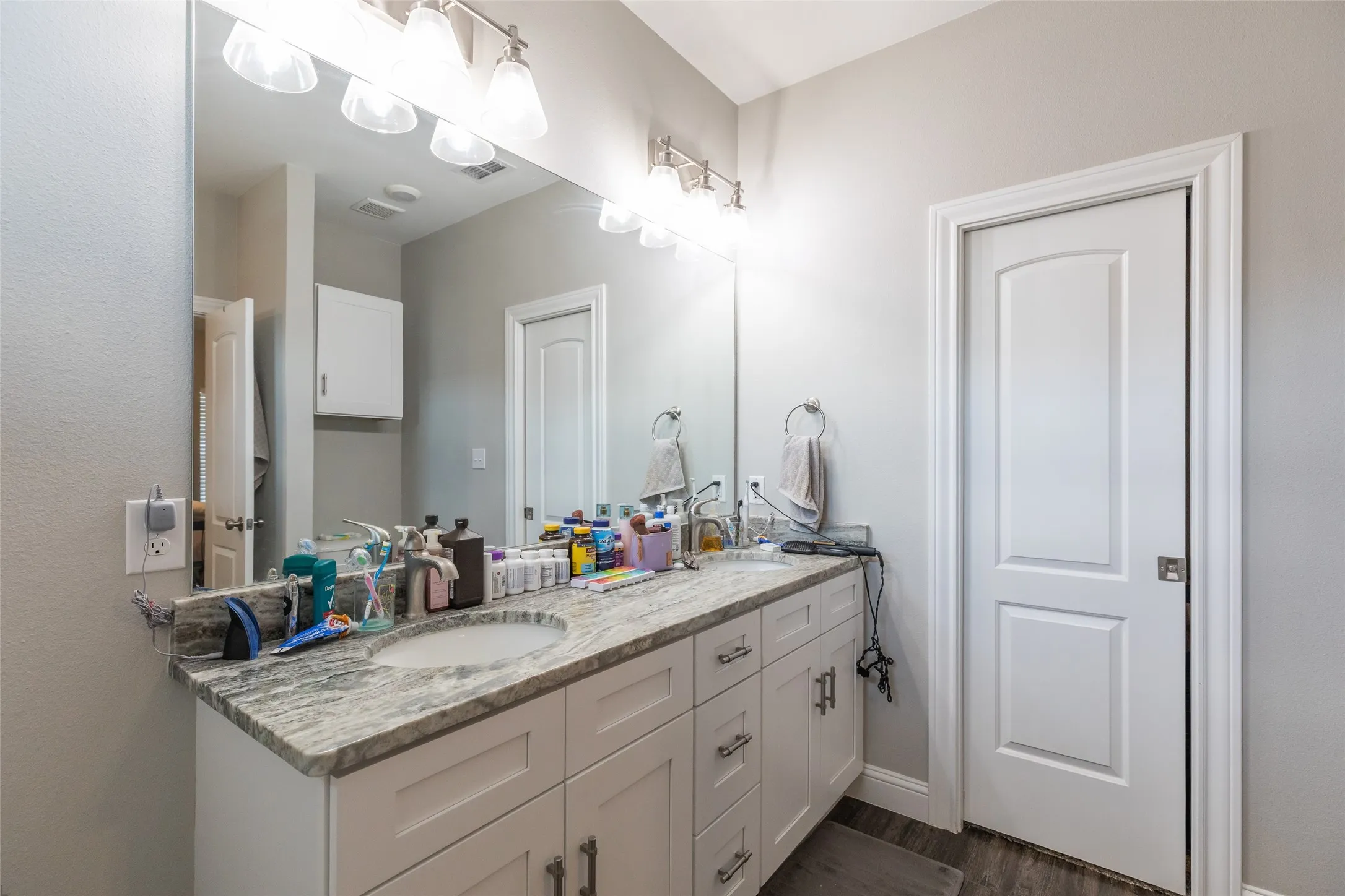 Single Family Residence For Rent in Taylor County , 6717 Red Yucca Road, Abilene, Texas 79606, 4 Bedroom, 2 Bathroom, 2 Garage spaces, 1,800 Sqft, built in 2021, mls#21409429, Real Estate Agent in Abilene, Homes For Rent in Taylor county, Homes For Rent in Abilene, Realtor in Abilene Texas, Real Estate Brokerage Independent Realty Texas, Luminita Cordes Realtor