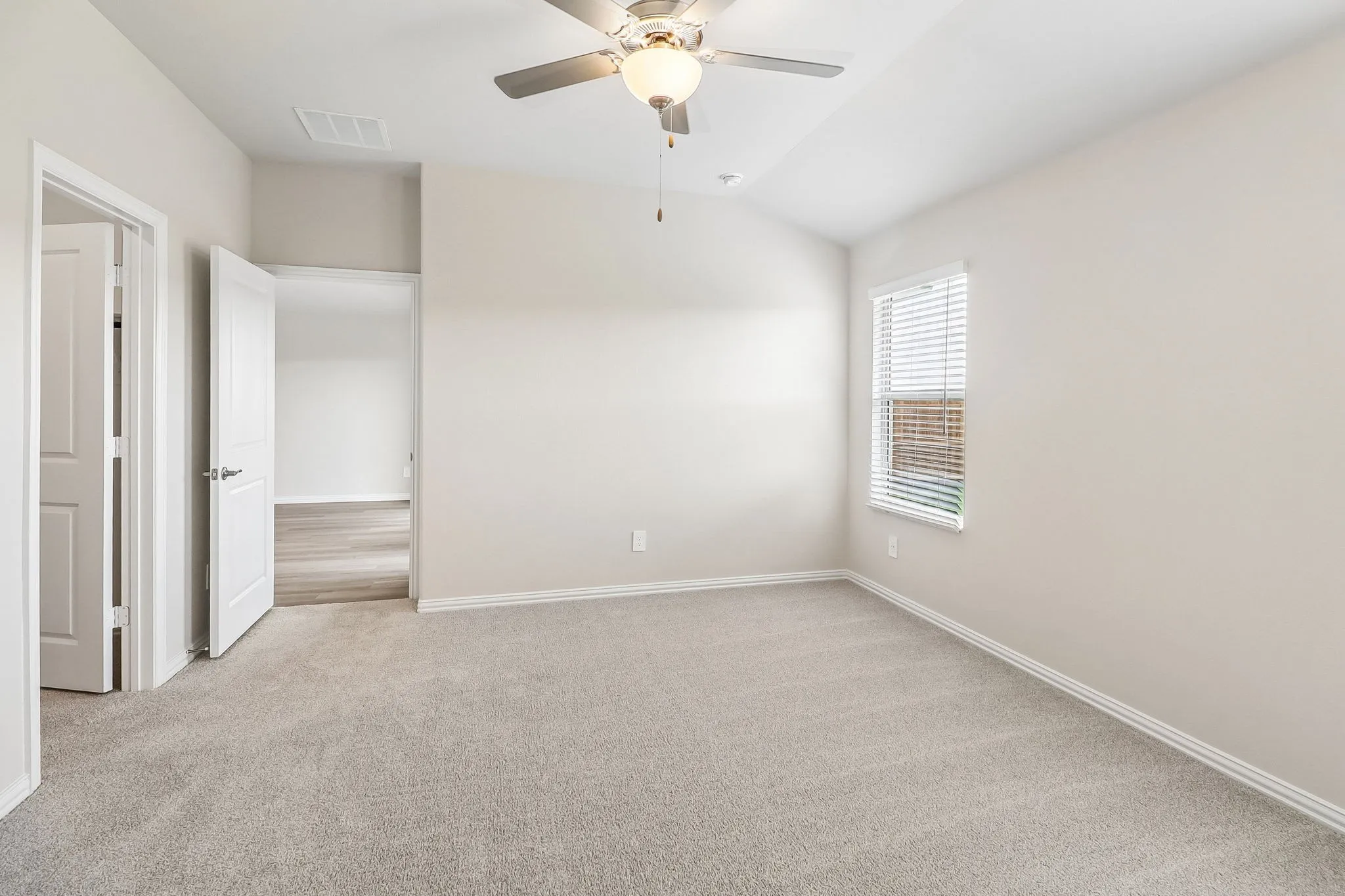 Photo is not of the actual home, but is an inspirational photo of builder’s model home and may depict options, furnishings, and/or decorator features that are not included.