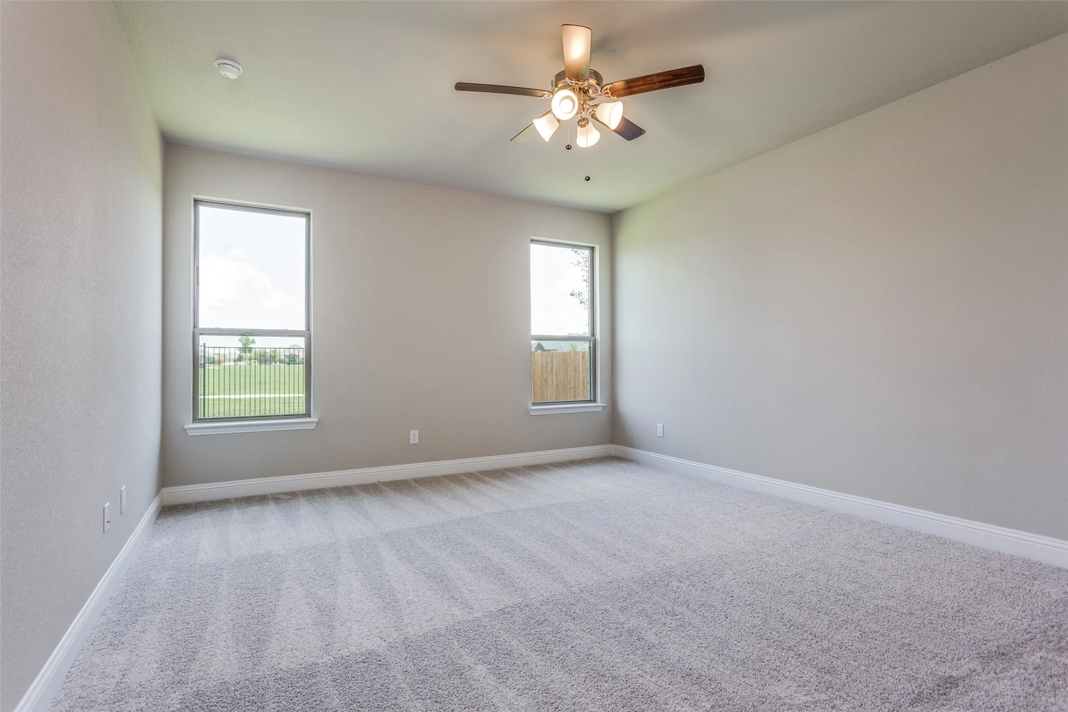Single Family Residence For Rent in Collin County , 2921 Pronghorn Drive, Melissa, Texas 75454, 4 Bedroom, 4 Bathroom, 2 Garage spaces, 2,576 Sqft, built in 2023, mls#21409570, Real Estate Agent in Melissa, Homes For Rent in Collin county, Homes For Rent in Melissa, Realtor in Melissa Texas, Real Estate Brokerage Independent Realty Texas, Luminita Cordes Realtor