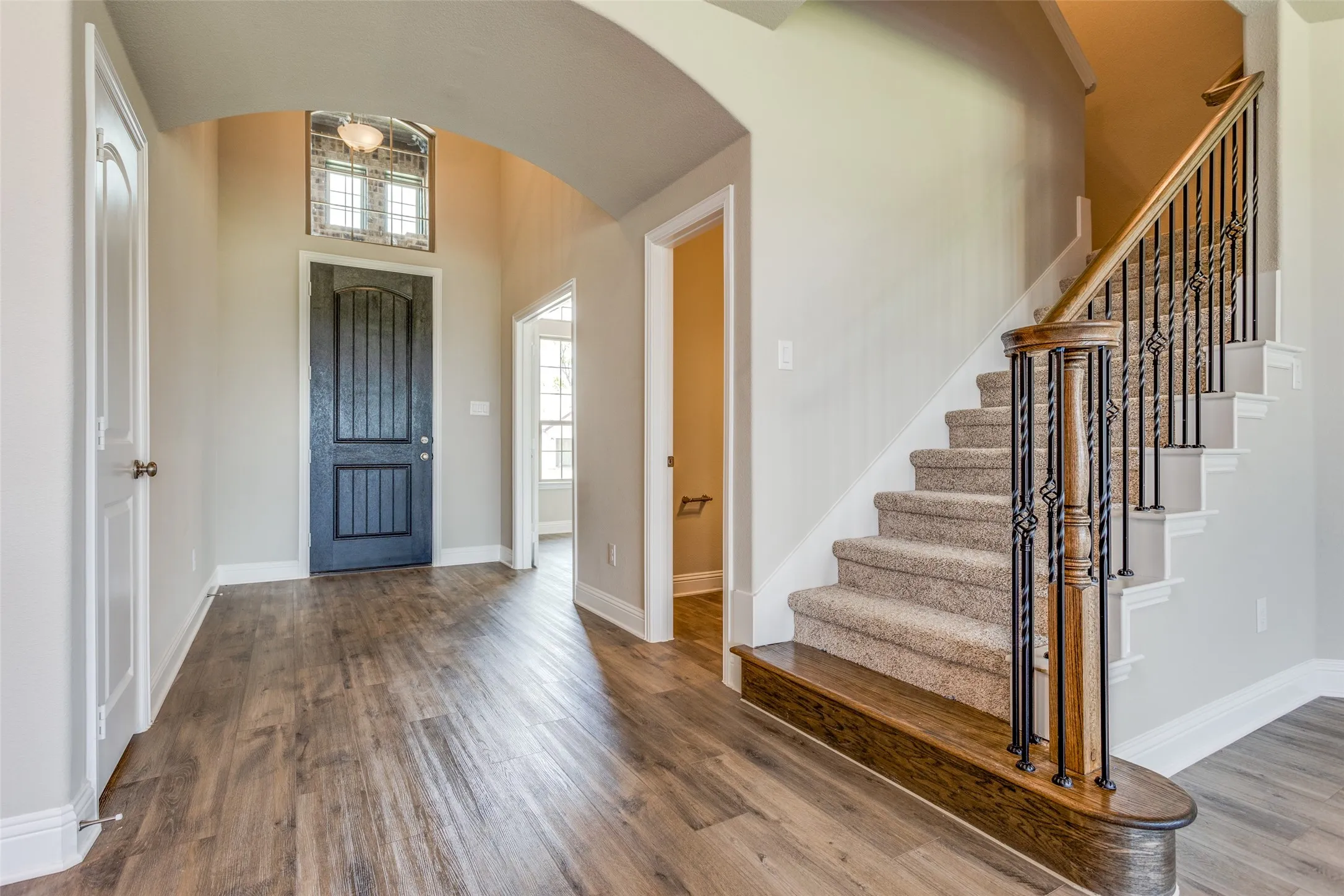 Single Family Residence For Rent in Collin County , 2921 Pronghorn Drive, Melissa, Texas 75454, 4 Bedroom, 4 Bathroom, 2 Garage spaces, 2,576 Sqft, built in 2023, mls#21409570, Real Estate Agent in Melissa, Homes For Rent in Collin county, Homes For Rent in Melissa, Realtor in Melissa Texas, Real Estate Brokerage Independent Realty Texas, Luminita Cordes Realtor