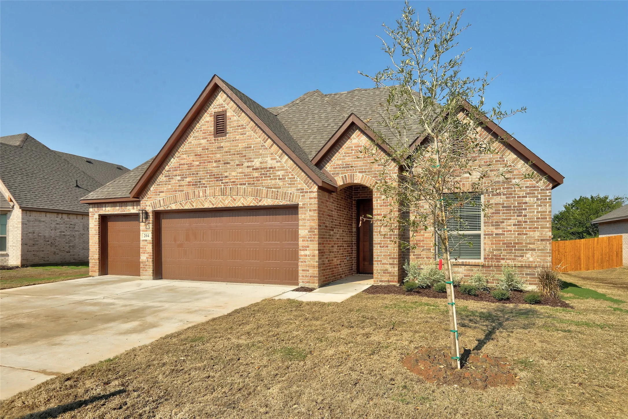 Single Family Residence For Sale in Collin County , 204 Pennington Road, Josephine, Texas 75173, 4 Bedroom, 2 Bathroom, 3 Garage spaces, 1,839 Sqft, built in 2025, mls#21405252, Real Estate Agent in Josephine, Homes For Sale in Collin county, Homes For Sale in Josephine, Realtor in Josephine Texas, Real Estate Brokerage Independent Realty Texas, Luminita Cordes Realtor
