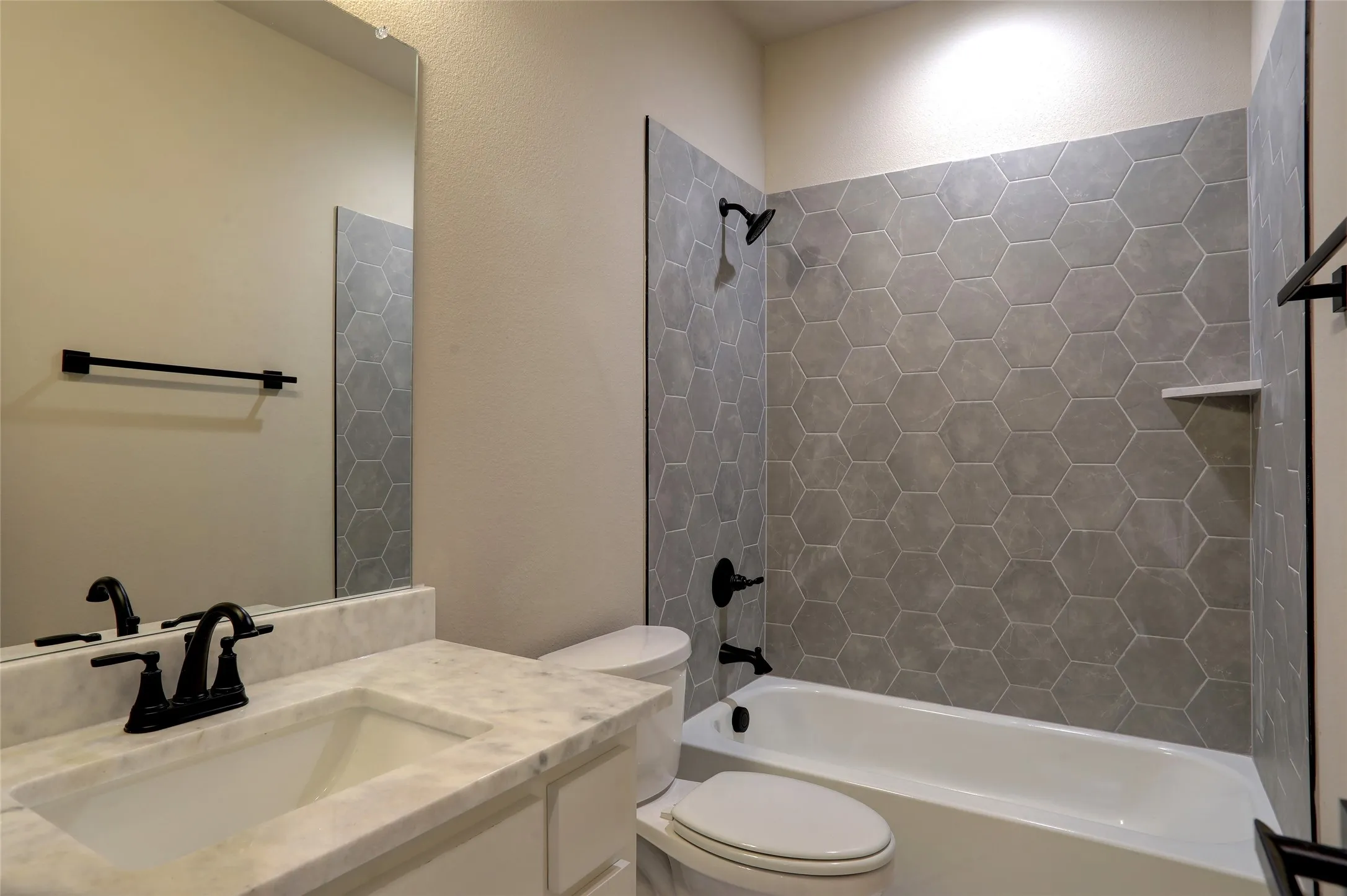 Single Family Residence For Sale in Collin County , 204 Pennington Road, Josephine, Texas 75173, 4 Bedroom, 2 Bathroom, 3 Garage spaces, 1,839 Sqft, built in 2025, mls#21405252, Real Estate Agent in Josephine, Homes For Sale in Collin county, Homes For Sale in Josephine, Realtor in Josephine Texas, Real Estate Brokerage Independent Realty Texas, Luminita Cordes Realtor