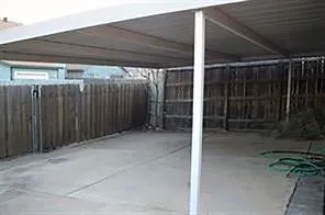 Single Family Residence For Rent in Tarrant County , 9909 Pack Saddle Trail, Fort Worth, Texas 76108, 3 Bedroom, 2 Bathroom, 1 Garage spaces, 1,029 Sqft, built in 1984, mls#21372182, Real Estate Agent in Fort Worth, Homes For Rent in Tarrant county, Homes For Rent in Fort Worth, Realtor in Fort Worth Texas, Real Estate Brokerage Independent Realty Texas, Luminita Cordes Realtor