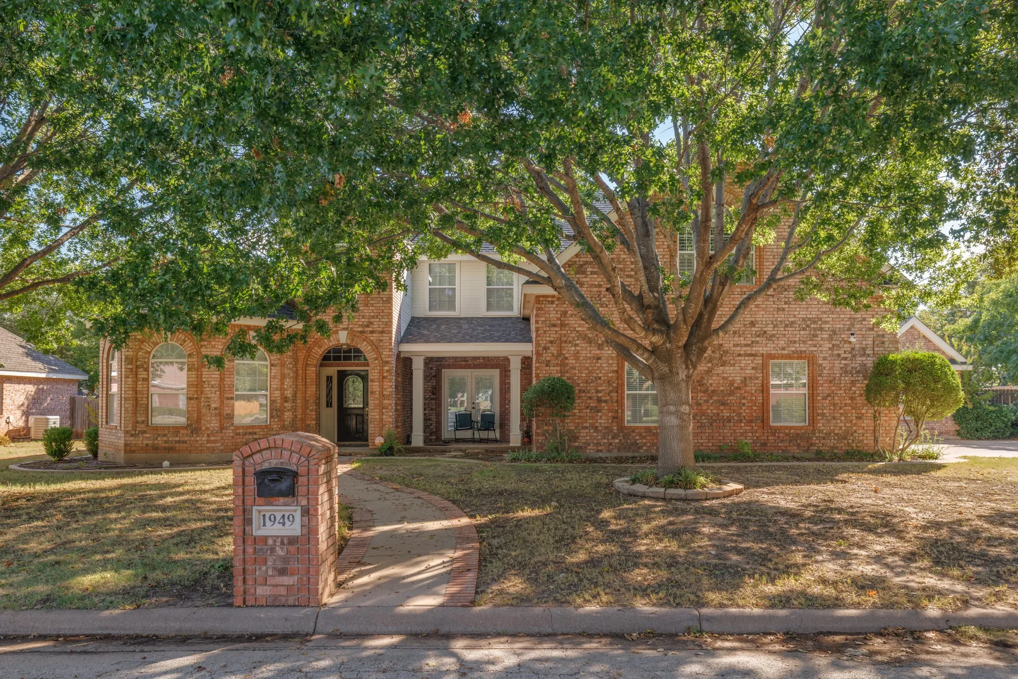 Single Family Residence For Sale
