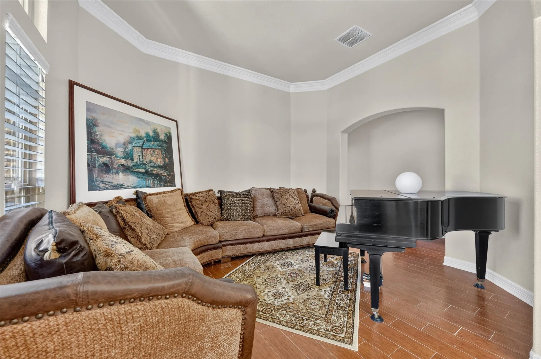 Single Family Residence For Sale in Tarrant County , 7529 Zinnia Lane, Forest Hill, Texas 76140, 4 Bedroom, 4 Bathroom, 3 Garage spaces, 3,301 Sqft, built in 2010, mls#21405573, Real Estate Agent in Forest Hill, Homes For Sale in Tarrant county, Homes For Sale in Forest Hill, Realtor in Forest Hill Texas, Real Estate Brokerage Independent Realty Texas, Luminita Cordes Realtor