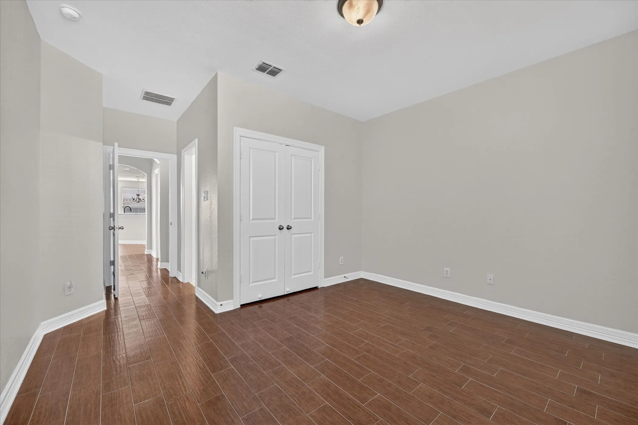Single Family Residence For Sale in Tarrant County , 7529 Zinnia Lane, Forest Hill, Texas 76140, 4 Bedroom, 4 Bathroom, 3 Garage spaces, 3,301 Sqft, built in 2010, mls#21405573, Real Estate Agent in Forest Hill, Homes For Sale in Tarrant county, Homes For Sale in Forest Hill, Realtor in Forest Hill Texas, Real Estate Brokerage Independent Realty Texas, Luminita Cordes Realtor