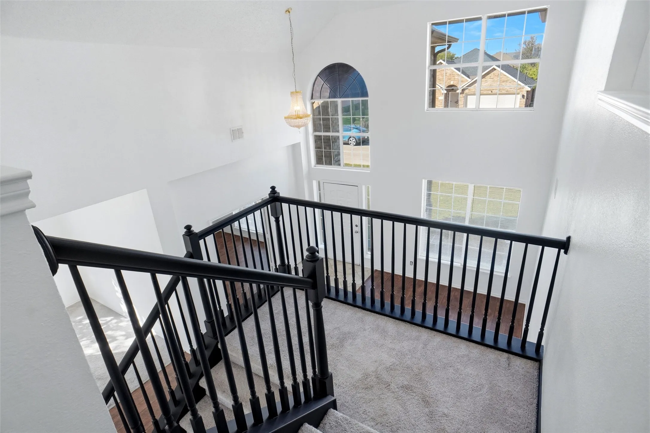 Single Family Residence For Sale in Tarrant County , 2447 Ranchview Drive, Grand Prairie, Texas 75052, 4 Bedroom, 3 Bathroom, 2 Garage spaces, 3,089 Sqft, built in 1999, mls#21403681, Real Estate Agent in Grand Prairie, Homes For Sale in Tarrant county, Homes For Sale in Grand Prairie, Realtor in Grand Prairie Texas, Real Estate Brokerage Independent Realty Texas, Luminita Cordes Realtor