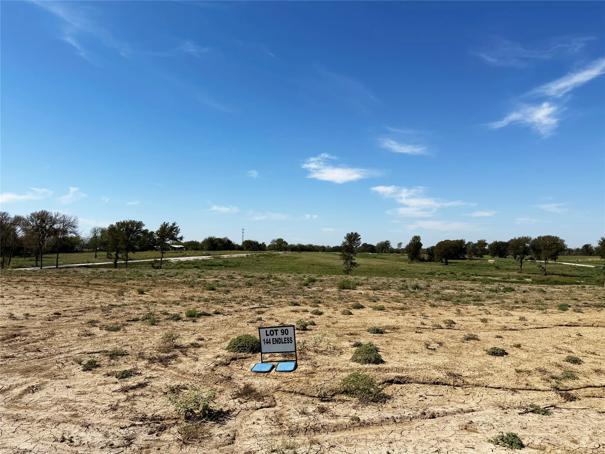 Improved Land For Sale in Hunt County , 144 Endless Drive, West Tawakoni, Texas 75474, 0, 0, Garage spaces, 0 Sqft, built in 0, mls#21409589, Real Estate Agent in West Tawakoni, Homes For Sale in Hunt county, Homes For Sale in West Tawakoni, Realtor in West Tawakoni Texas, Real Estate Brokerage Independent Realty Texas, Luminita Cordes Realtor