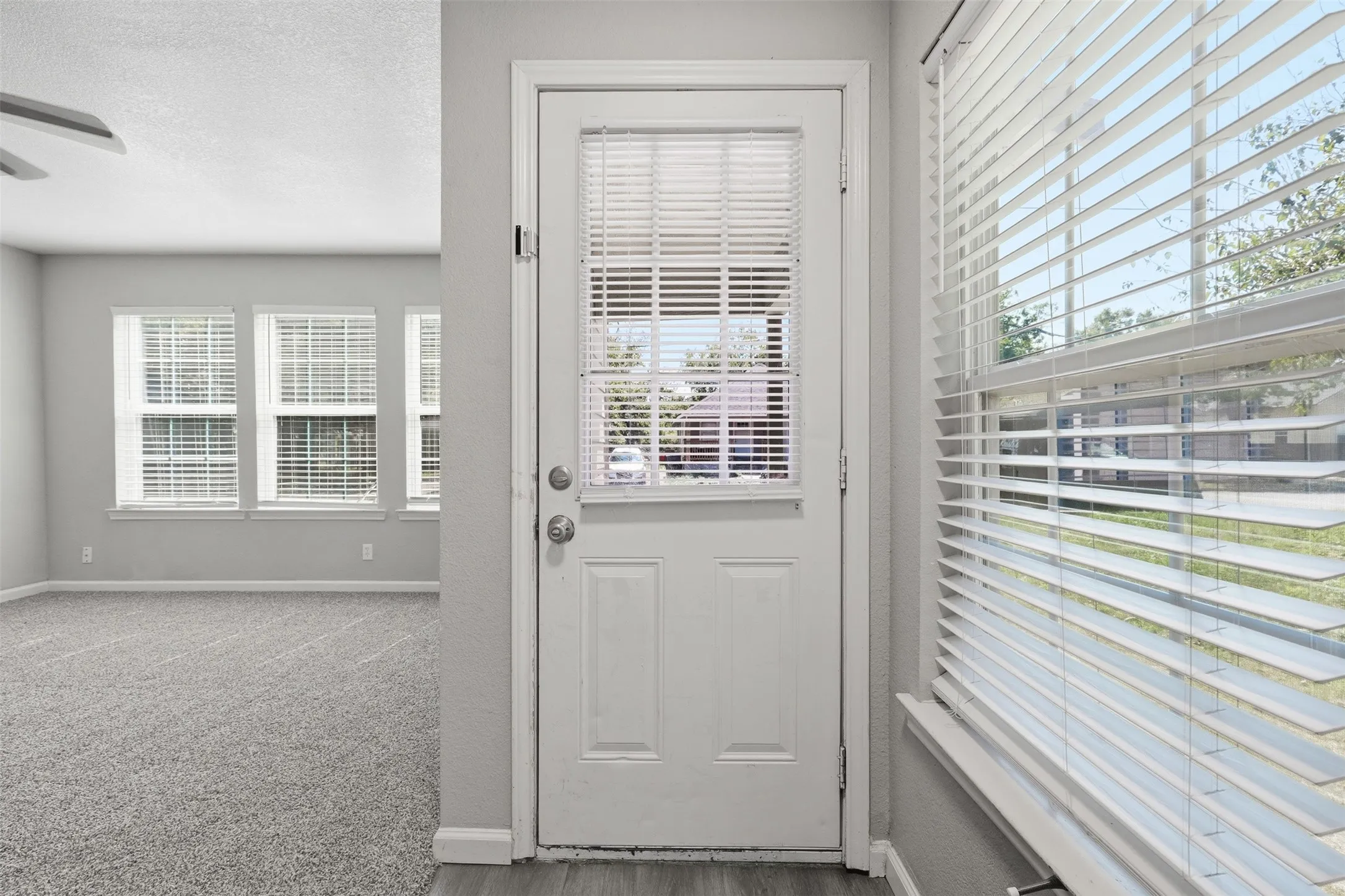 Single Family Residence For Rent in Johnson County , 205 Olive Street, Cleburne, Texas 76031, 3 Bedroom, 1 Bathroom, Garage spaces, 1,150 Sqft, built in 1935, mls#21409592, Real Estate Agent in Cleburne, Homes For Rent in Johnson county, Homes For Rent in Cleburne, Realtor in Cleburne Texas, Real Estate Brokerage Independent Realty Texas, Luminita Cordes Realtor