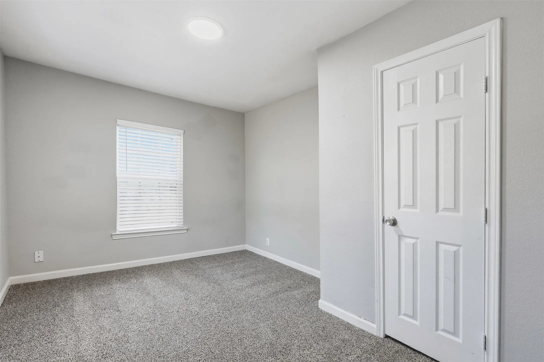 Single Family Residence For Rent in Johnson County , 205 Olive Street, Cleburne, Texas 76031, 3 Bedroom, 1 Bathroom, Garage spaces, 1,150 Sqft, built in 1935, mls#21409592, Real Estate Agent in Cleburne, Homes For Rent in Johnson county, Homes For Rent in Cleburne, Realtor in Cleburne Texas, Real Estate Brokerage Independent Realty Texas, Luminita Cordes Realtor
