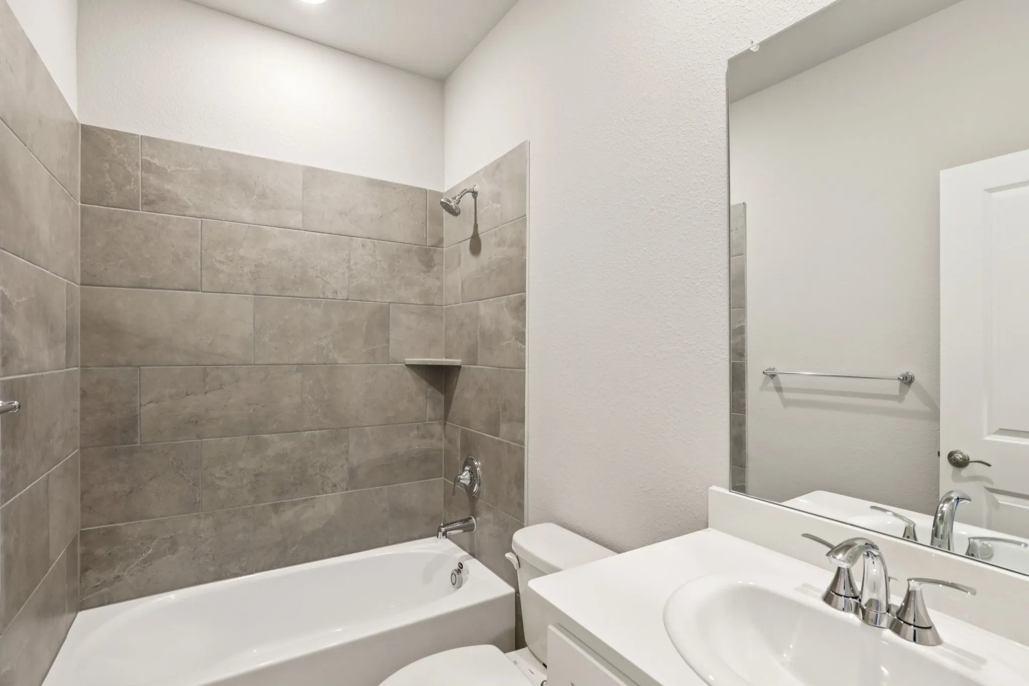 Photo is not of the actual home, but is an inspirational photo of builder’s model home and may depict options, furnishings, and/or decorator features that are not included.