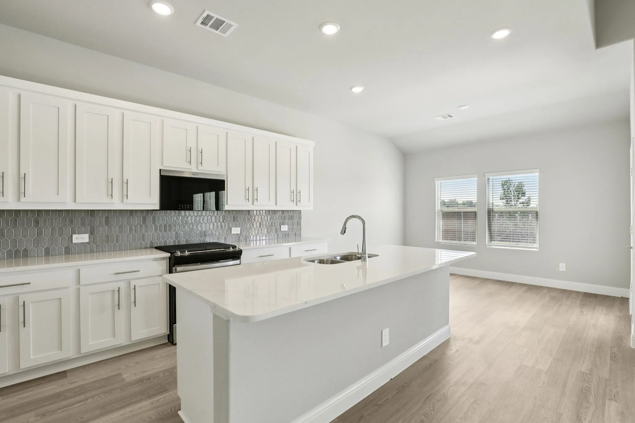 Photo is not of the actual home, but is an inspirational photo of builder’s model home and may depict options, furnishings, and/or decorator features that are not included.