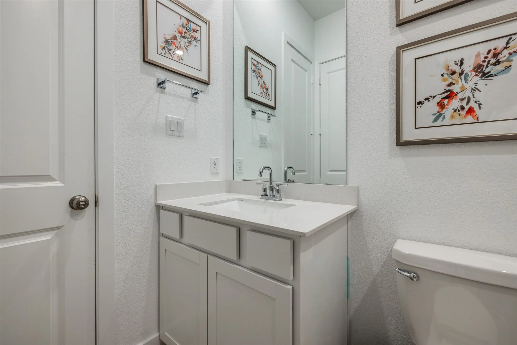 Single Family Residence For Sale in Tarrant County , 9200 Shallow Canyon Lane, Fort Worth, Texas 76179, 4 Bedroom, 3 Bathroom, 3 Garage spaces, 2,369 Sqft, built in 2026, mls#21409590, Real Estate Agent in Fort Worth, Homes For Sale in Tarrant county, Homes For Sale in Fort Worth, Realtor in Fort Worth Texas, Real Estate Brokerage Independent Realty Texas, Luminita Cordes Realtor