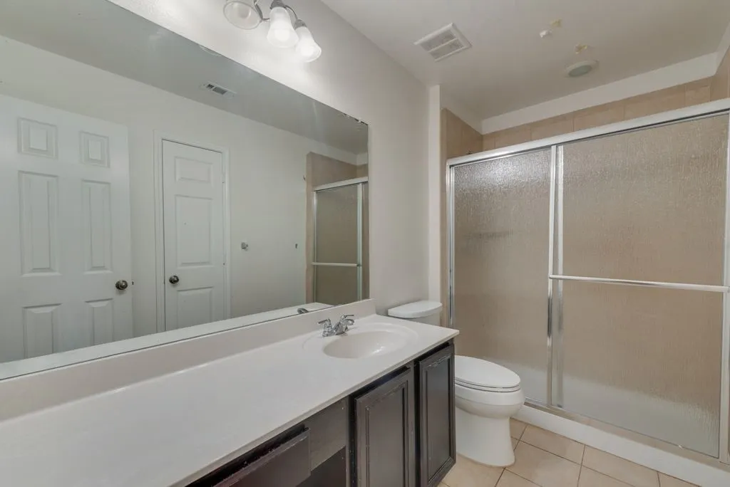 Single Family Residence For Rent in Tarrant County , 8809 Valley River Drive, Fort Worth, Texas 76244, 3 Bedroom, 2 Bathroom, 2 Garage spaces, 1,296 Sqft, built in 2010, mls#21409521, Real Estate Agent in Fort Worth, Homes For Rent in Tarrant county, Homes For Rent in Fort Worth, Realtor in Fort Worth Texas, Real Estate Brokerage Independent Realty Texas, Luminita Cordes Realtor