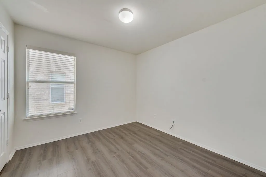 Single Family Residence For Rent in Tarrant County , 8809 Valley River Drive, Fort Worth, Texas 76244, 3 Bedroom, 2 Bathroom, 2 Garage spaces, 1,296 Sqft, built in 2010, mls#21409521, Real Estate Agent in Fort Worth, Homes For Rent in Tarrant county, Homes For Rent in Fort Worth, Realtor in Fort Worth Texas, Real Estate Brokerage Independent Realty Texas, Luminita Cordes Realtor