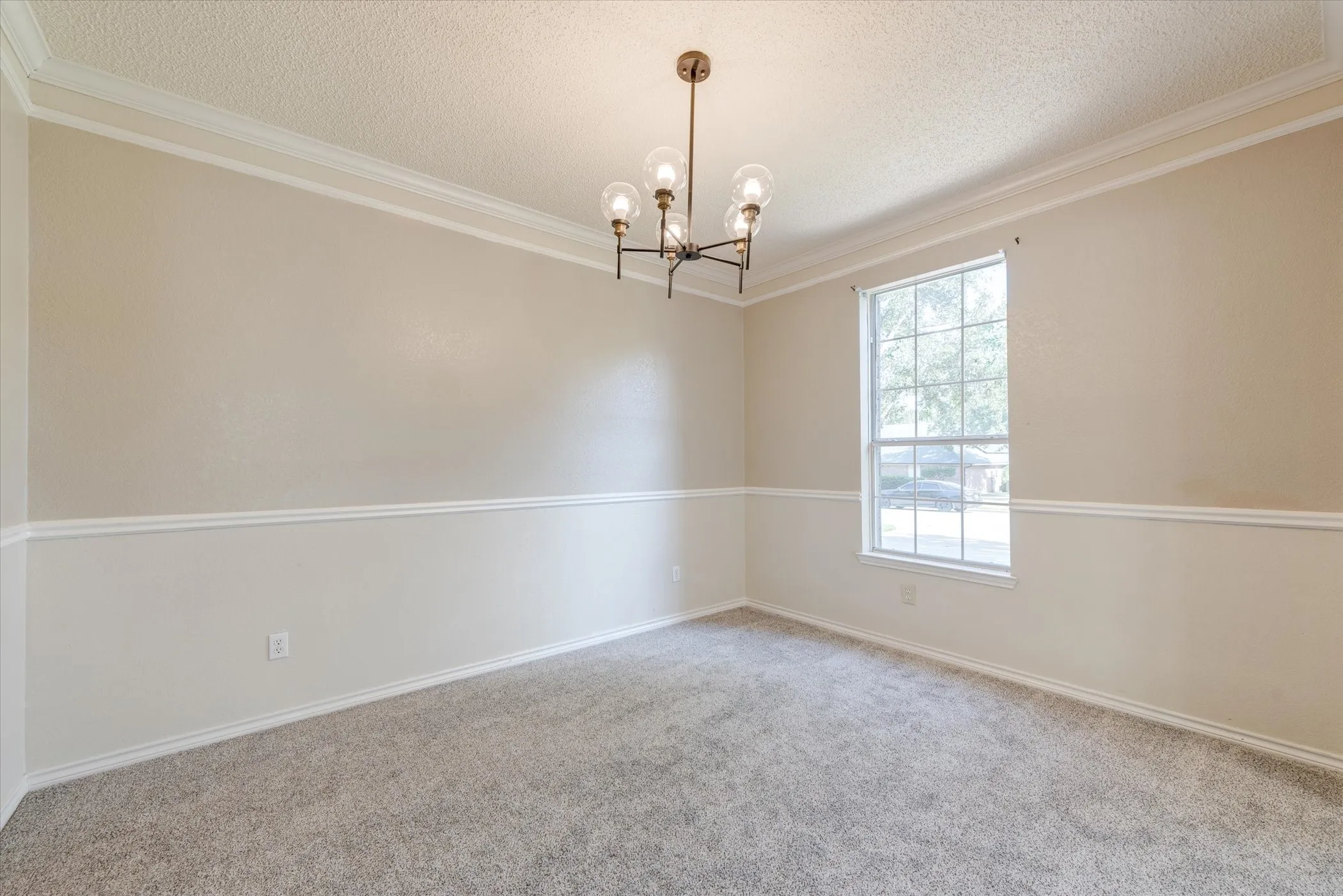 Single Family Residence For Rent in Tarrant County , 3322 Bridlewood Drive, Grapevine, Texas 76051, 4 Bedroom, 3 Bathroom, 2 Garage spaces, 2,793 Sqft, built in 1988, mls#21407892, Real Estate Agent in Grapevine, Homes For Rent in Tarrant county, Homes For Rent in Grapevine, Realtor in Grapevine Texas, Real Estate Brokerage Independent Realty Texas, Luminita Cordes Realtor