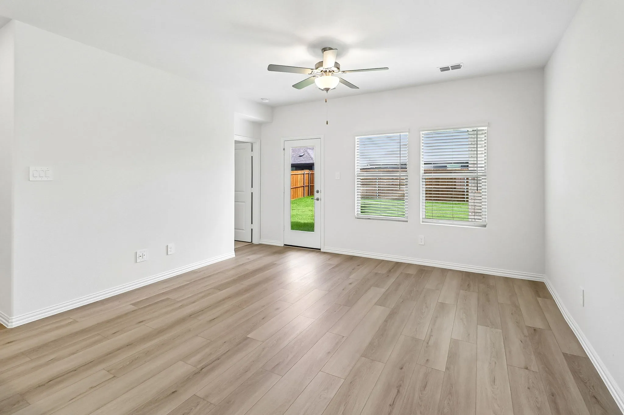 Photo is not of the actual home, but is an inspirational photo of builder’s model home and may depict options, furnishings, and/or decorator features that are not included.