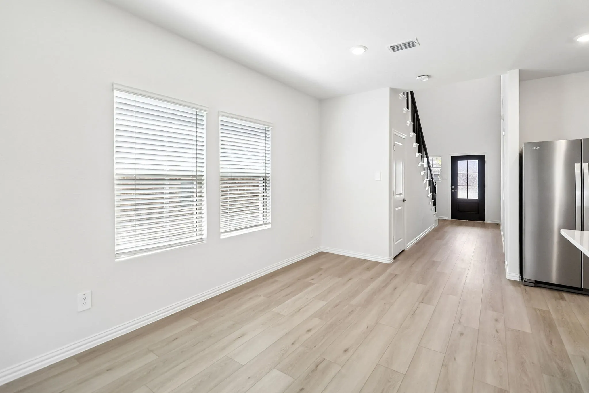 Photo is not of the actual home, but is an inspirational photo of builder’s model home and may depict options, furnishings, and/or decorator features that are not included.