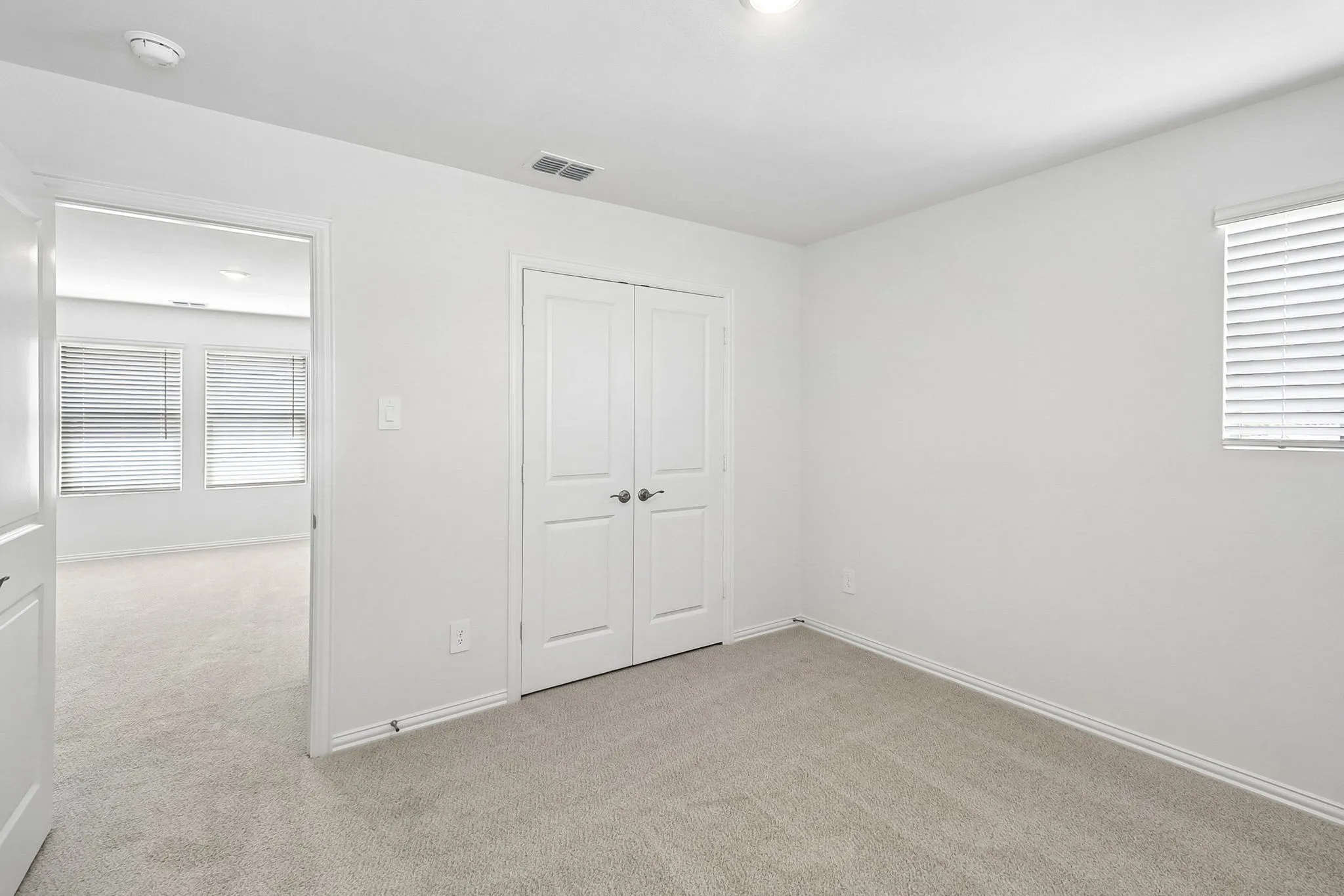 Photo is not of the actual home, but is an inspirational photo of builder’s model home and may depict options, furnishings, and/or decorator features that are not included.