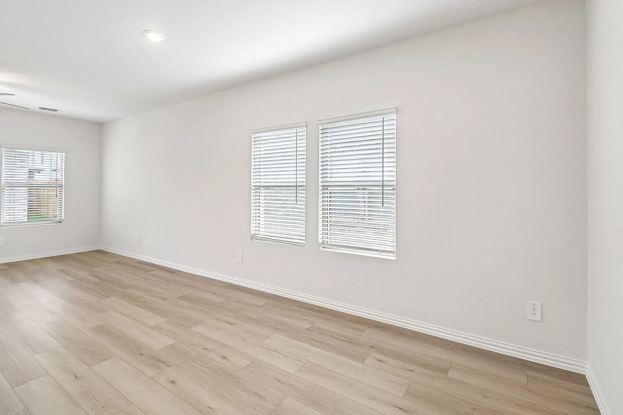 Photo is not of the actual home, but is an inspirational photo of builder’s model home and may depict options, furnishings, and/or decorator features that are not included.