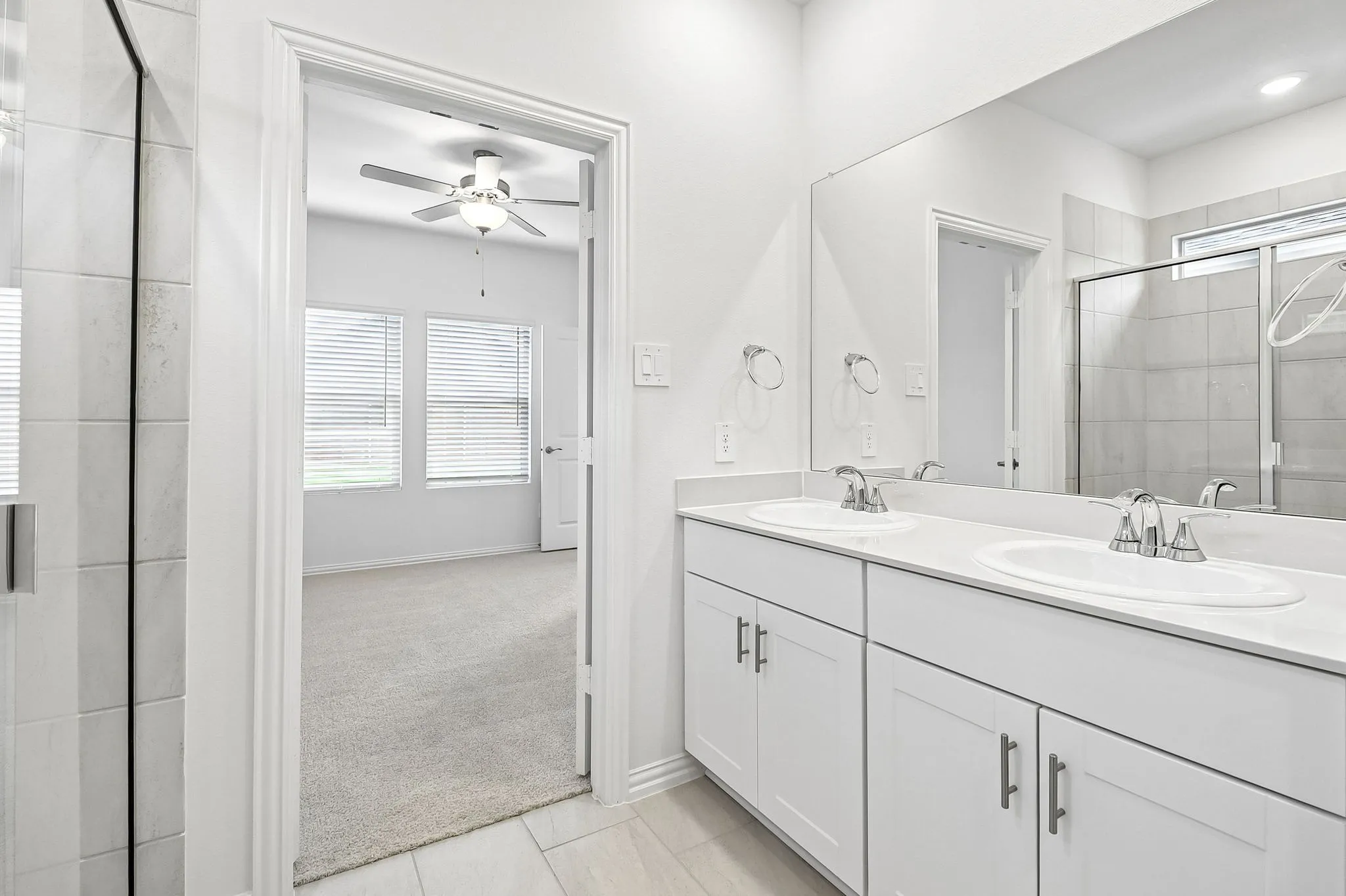 Photo is not of the actual home, but is an inspirational photo of builder’s model home and may depict options, furnishings, and/or decorator features that are not included.