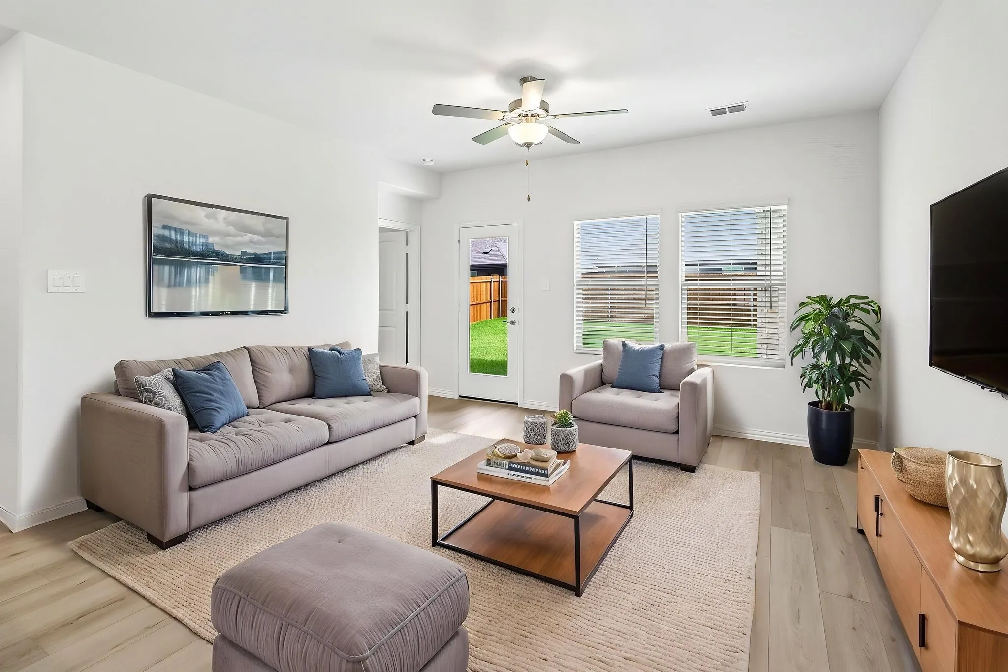Photo is not of the actual home, but is an inspirational photo of builder’s model home and may depict options, furnishings, and/or decorator features that are not included.