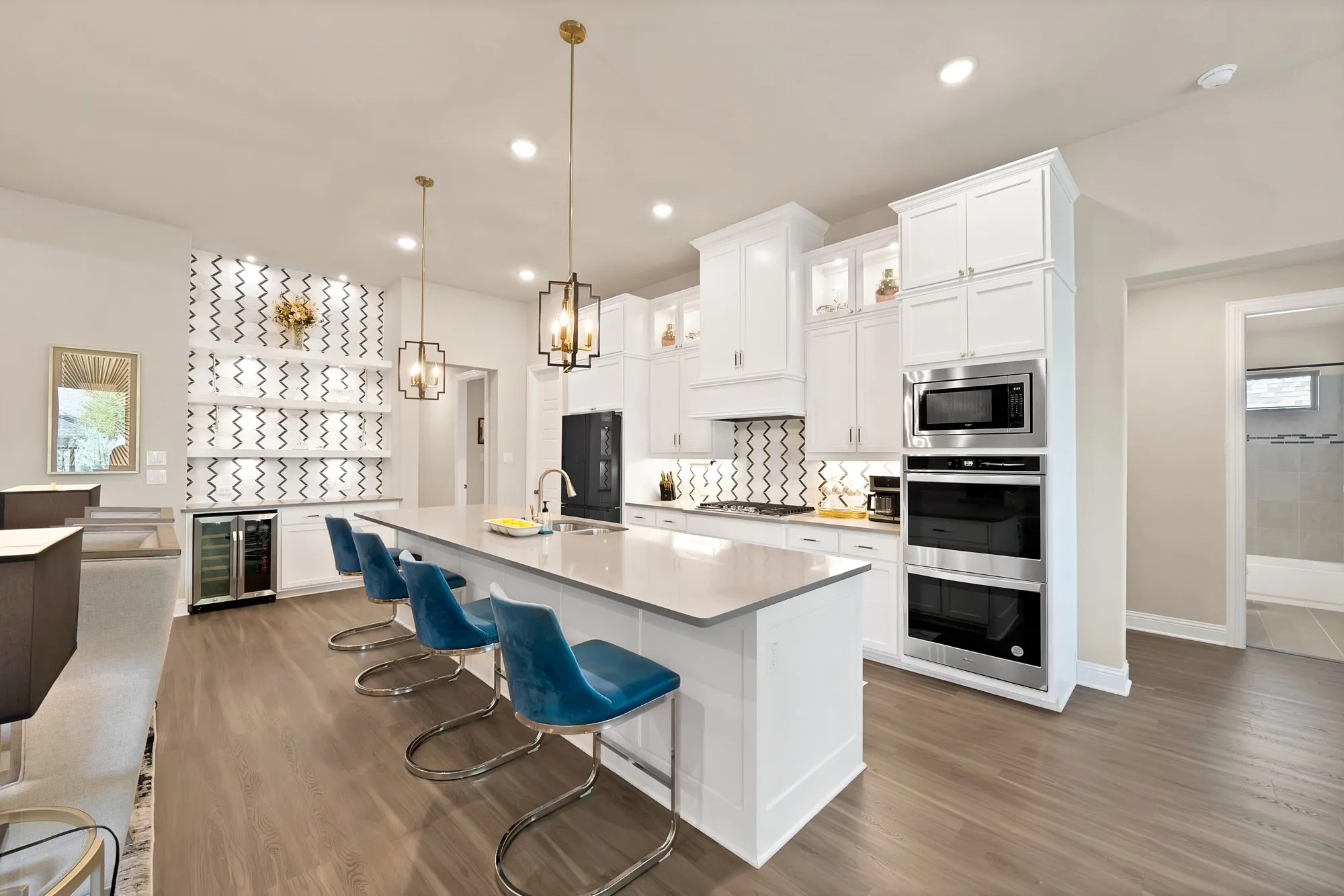 Single Family Residence For Sale in Denton County , 4612 Rocky Ridge Trail, Little Elm, Texas 75068, 4 Bedroom, 4 Bathroom, 2 Garage spaces, 3,467 Sqft, built in 2022, mls#21408550, Real Estate Agent in Little Elm, Homes For Sale in Denton county, Homes For Sale in Little Elm, Realtor in Little Elm Texas, Real Estate Brokerage Independent Realty Texas, Luminita Cordes Realtor