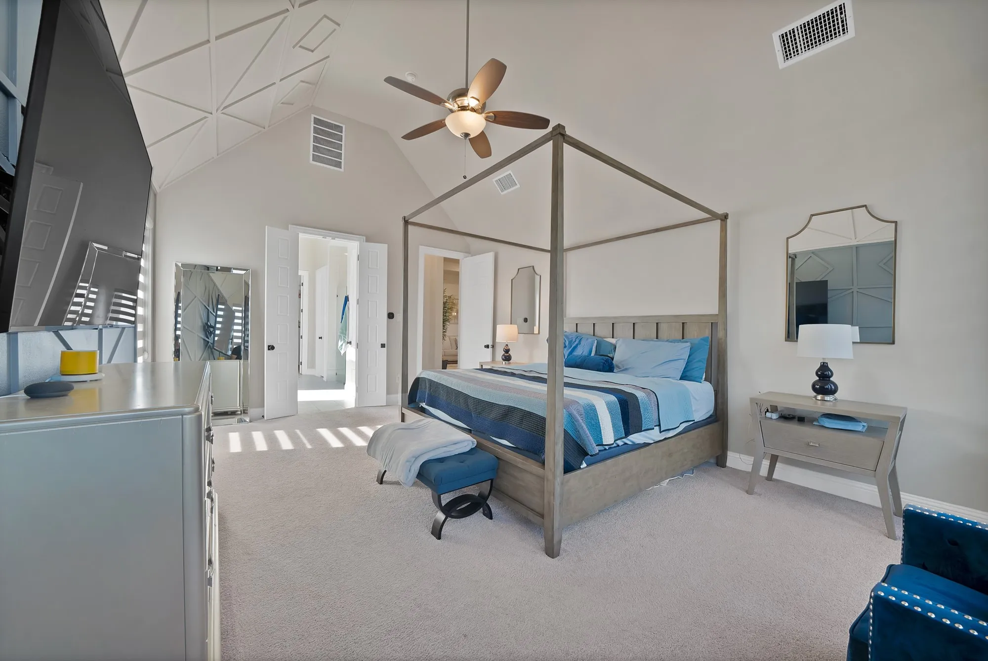 Single Family Residence For Sale in Denton County , 4612 Rocky Ridge Trail, Little Elm, Texas 75068, 4 Bedroom, 4 Bathroom, 2 Garage spaces, 3,467 Sqft, built in 2022, mls#21408550, Real Estate Agent in Little Elm, Homes For Sale in Denton county, Homes For Sale in Little Elm, Realtor in Little Elm Texas, Real Estate Brokerage Independent Realty Texas, Luminita Cordes Realtor