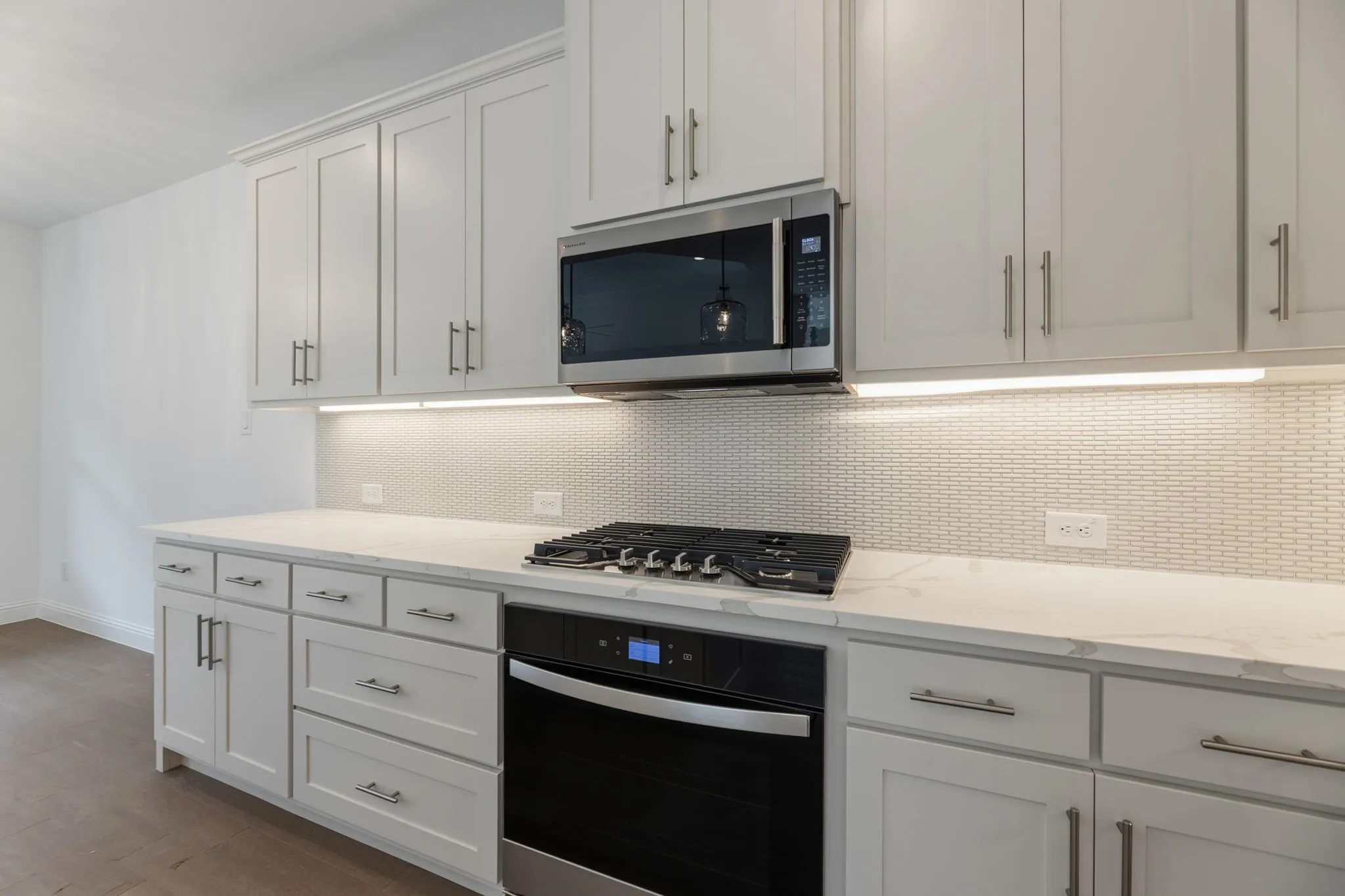 Townhouse For Sale in Denton County , 2180 Southwick Drive, Lewisville, Texas 75067, 3 Bedroom, 3 Bathroom, 2 Garage spaces, 2,002 Sqft, built in 2026, mls#21405187, Real Estate Agent in Lewisville, Homes For Sale in Denton county, Homes For Sale in Lewisville, Realtor in Lewisville Texas, Real Estate Brokerage Independent Realty Texas, Luminita Cordes Realtor