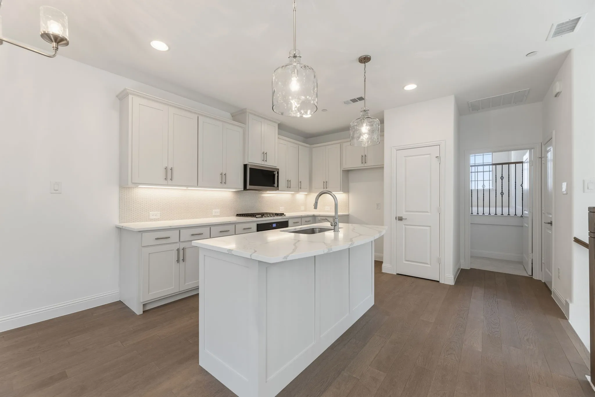 Townhouse For Sale in Denton County , 2180 Southwick Drive, Lewisville, Texas 75067, 3 Bedroom, 3 Bathroom, 2 Garage spaces, 2,002 Sqft, built in 2026, mls#21405187, Real Estate Agent in Lewisville, Homes For Sale in Denton county, Homes For Sale in Lewisville, Realtor in Lewisville Texas, Real Estate Brokerage Independent Realty Texas, Luminita Cordes Realtor