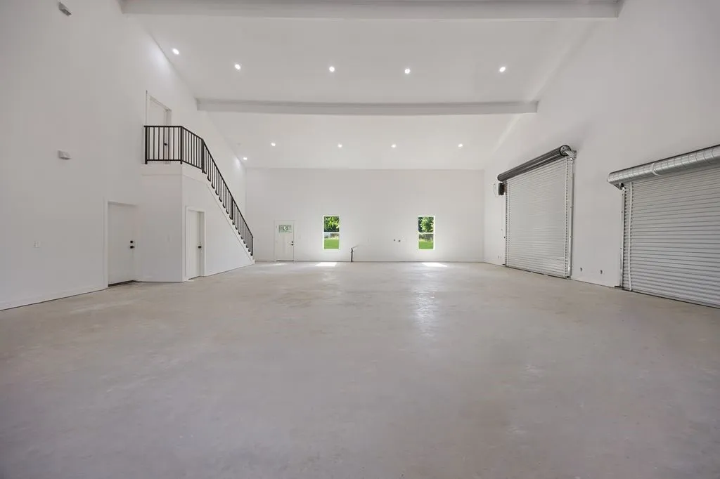 Car enthuisiast Dream Garage