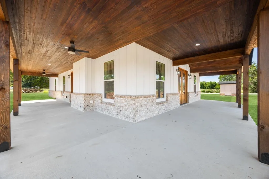 Single Family Residence For Sale in Wise County , 181 County Road 4757, Rhome, Texas 76078, 4 Bedroom, 3 Bathroom, 6 Garage spaces, 2,858 Sqft, built in 2026, mls#21409647, Real Estate Agent in Rhome, Homes For Sale in Wise county, Homes For Sale in Rhome, Realtor in Rhome Texas, Real Estate Brokerage Independent Realty Texas, Luminita Cordes Realtor