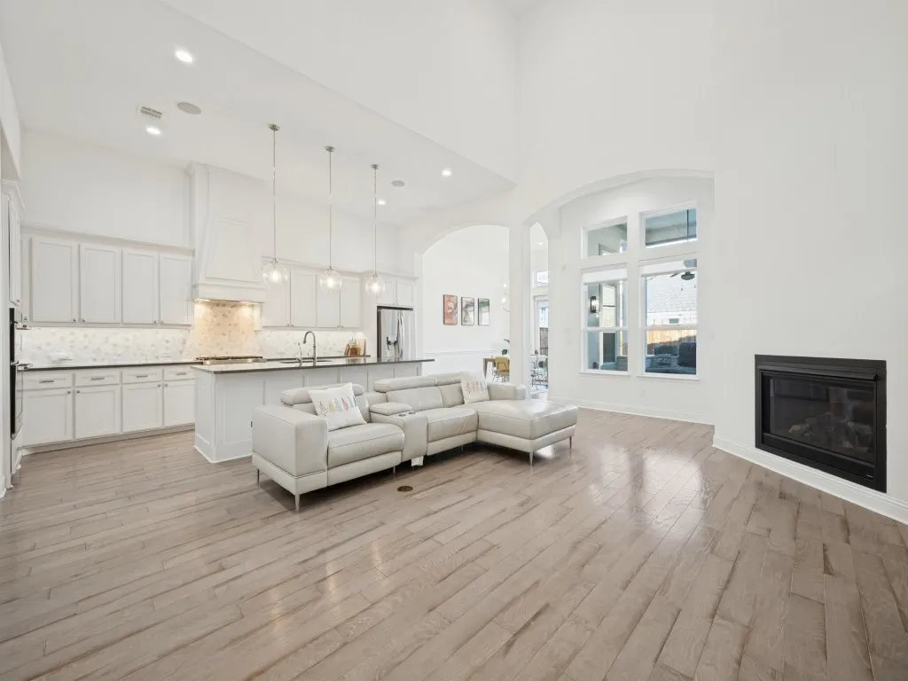 Single Family Residence For Rent in Denton County , 6669 Titus Lane, Frisco, Texas 75036, 4 Bedroom, 4 Bathroom, 2 Garage spaces, 3,413 Sqft, built in 2018, mls#21409574, Real Estate Agent in Frisco, Homes For Rent in Denton county, Homes For Rent in Frisco, Realtor in Frisco Texas, Real Estate Brokerage Independent Realty Texas, Luminita Cordes Realtor