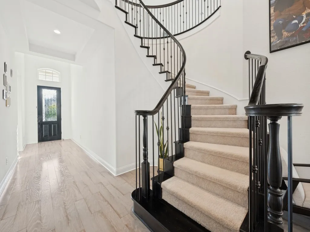 Single Family Residence For Rent in Denton County , 6669 Titus Lane, Frisco, Texas 75036, 4 Bedroom, 4 Bathroom, 2 Garage spaces, 3,413 Sqft, built in 2018, mls#21409574, Real Estate Agent in Frisco, Homes For Rent in Denton county, Homes For Rent in Frisco, Realtor in Frisco Texas, Real Estate Brokerage Independent Realty Texas, Luminita Cordes Realtor