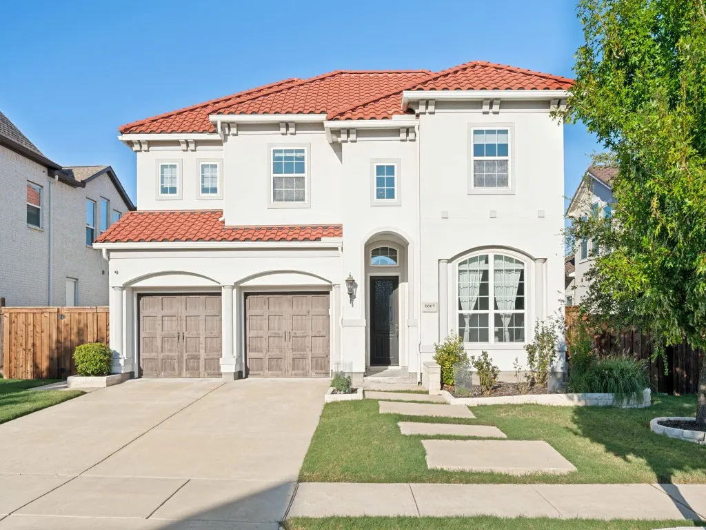Single Family Residence For Rent