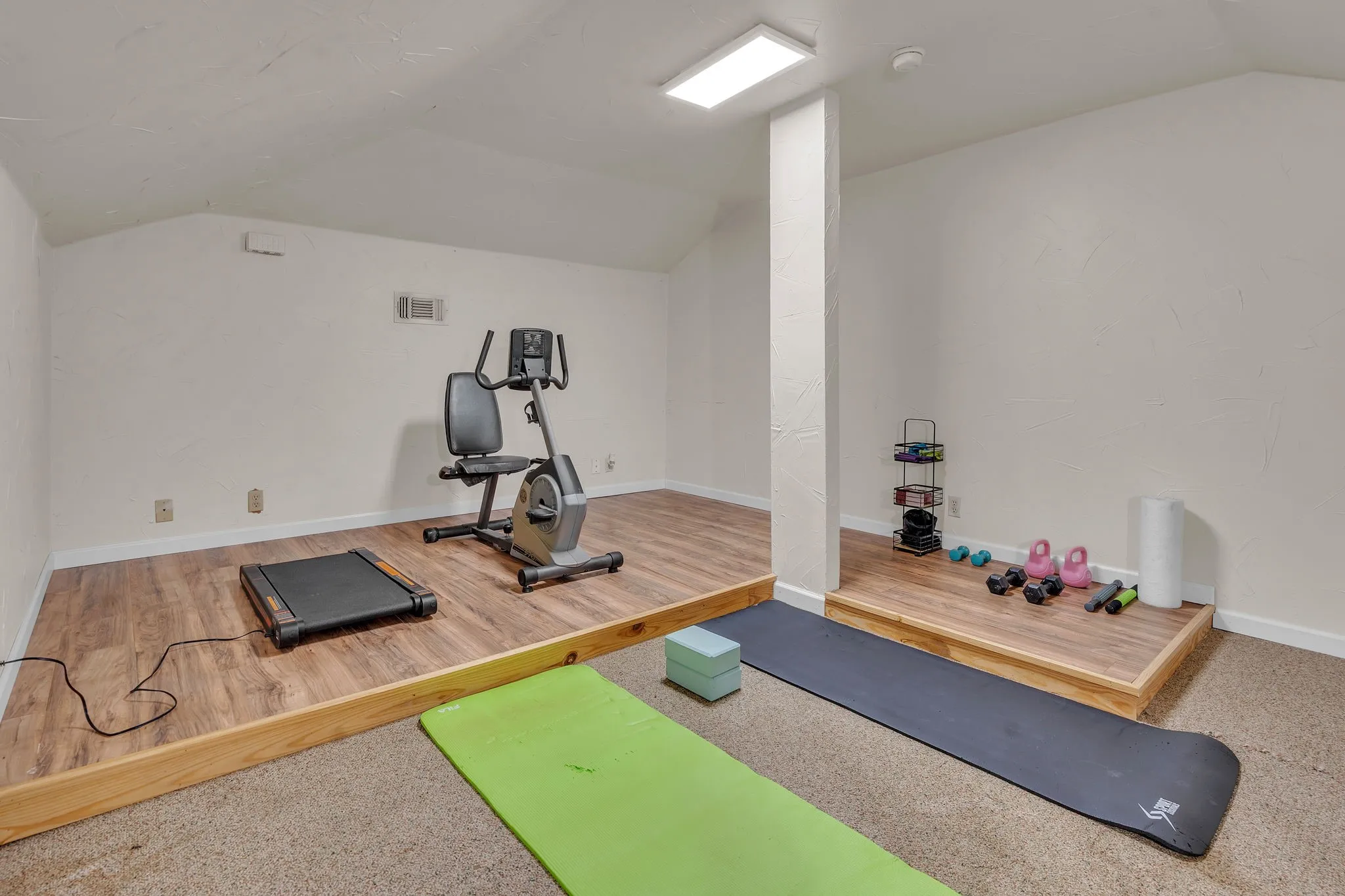 Bonus room upstairs