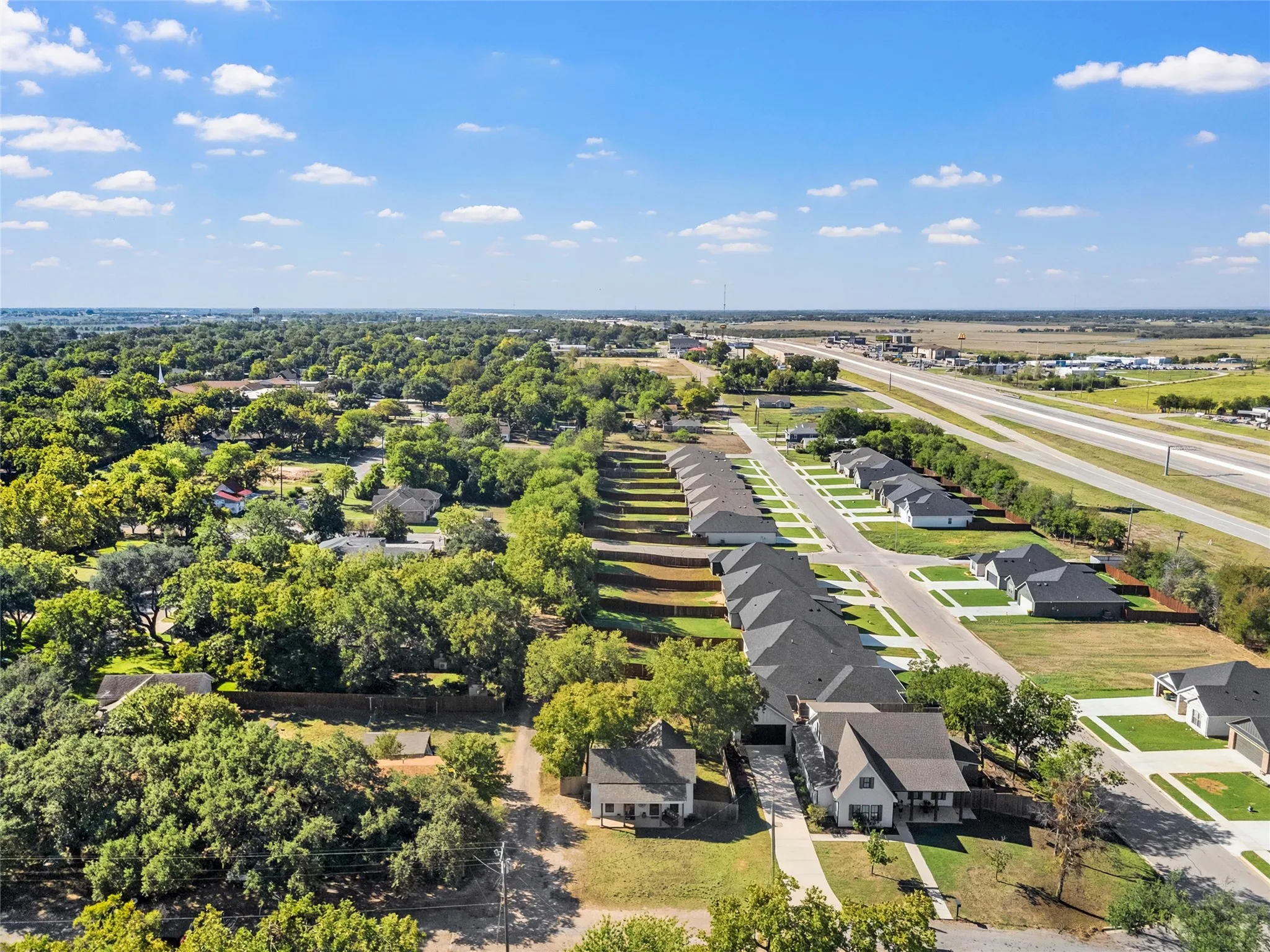 Single Family Residence For Sale in Mc Lennan County , 605 W Ronda Street, West, Texas 76691, 2 Bedroom, 1 Bathroom, Garage spaces, 972 Sqft, built in 1920, mls#21404492, Real Estate Agent in West, Homes For Sale in Mc Lennan county, Homes For Sale in West, Realtor in West Texas, Real Estate Brokerage Independent Realty Texas, Luminita Cordes Realtor