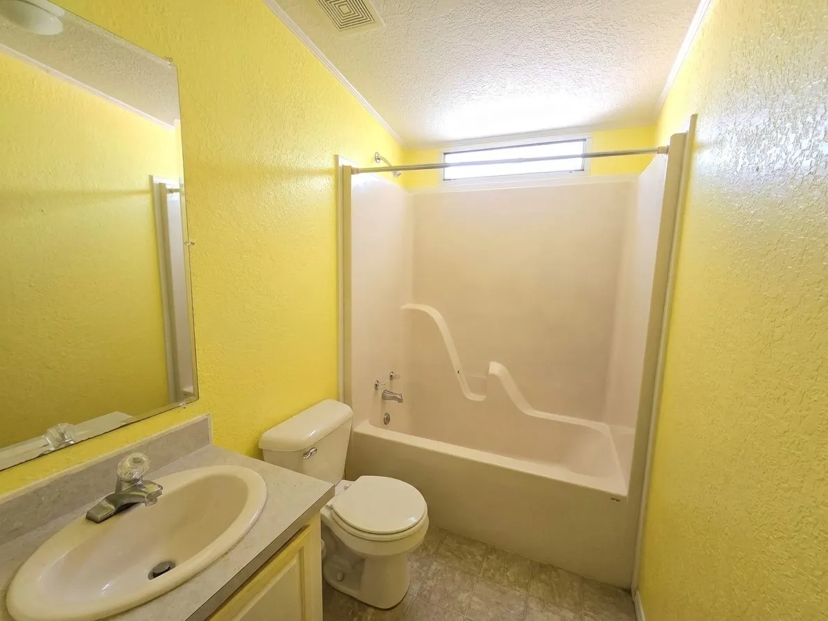 Mobile Home For Sale in Bosque County , 166 Private Road 1387, Morgan, Texas 76671, 3 Bedroom, 2 Bathroom, Garage spaces, 1,568 Sqft, built in 2003, mls#21409661, Real Estate Agent in Morgan, Homes For Sale in Bosque county, Homes For Sale in Morgan, Realtor in Morgan Texas, Real Estate Brokerage Independent Realty Texas, Luminita Cordes Realtor