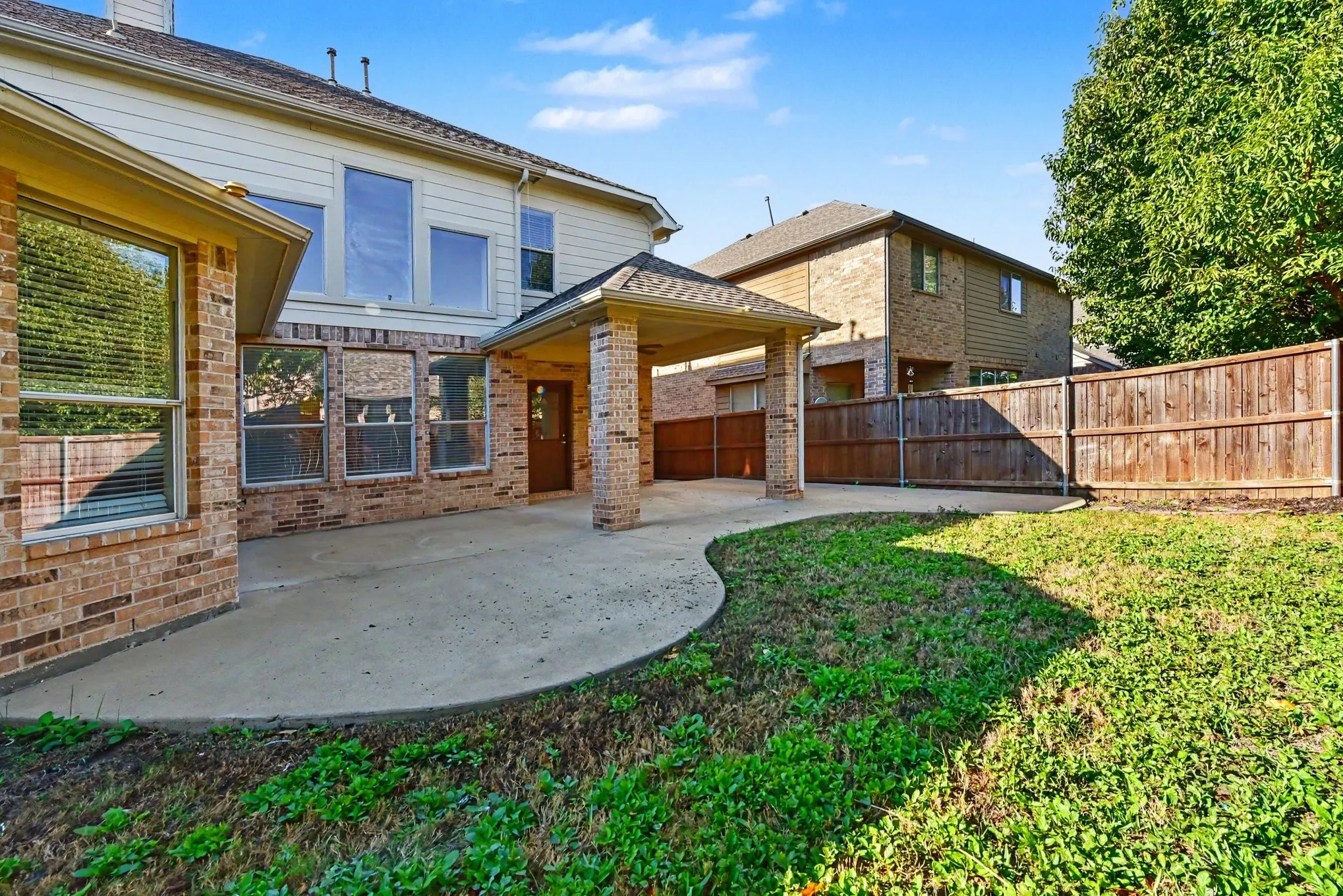 Single Family Residence For Sale in Collin County , 9416 Jerico Drive, Mc Kinney, Texas 75072, 5 Bedroom, 4 Bathroom, 2 Garage spaces, 3,007 Sqft, built in 2006, mls#21409179, Real Estate Agent in Mc Kinney, Homes For Sale in Collin county, Homes For Sale in Mc Kinney, Realtor in Mc Kinney Texas, Real Estate Brokerage Independent Realty Texas, Luminita Cordes Realtor