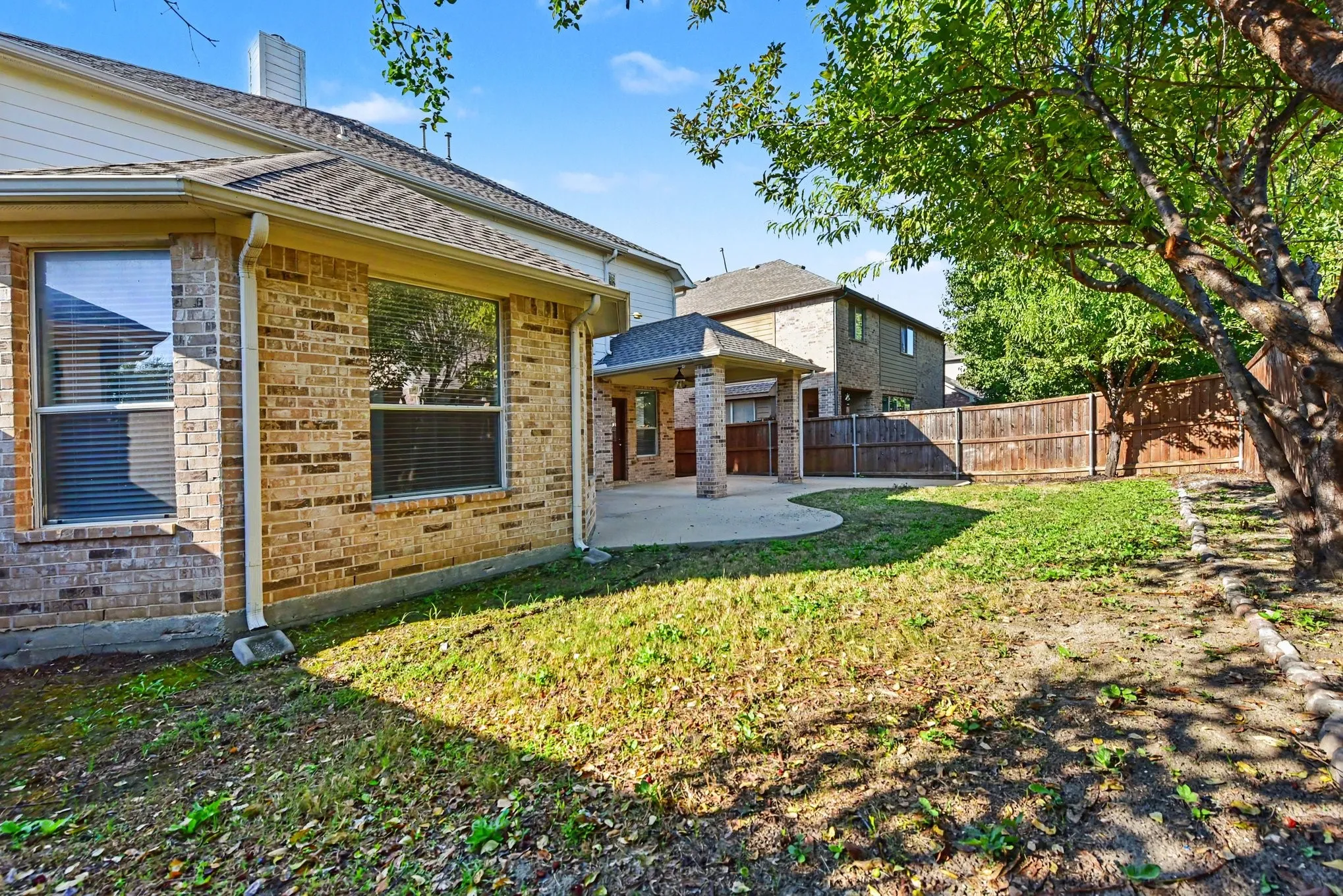 Single Family Residence For Sale in Collin County , 9416 Jerico Drive, Mc Kinney, Texas 75072, 5 Bedroom, 4 Bathroom, 2 Garage spaces, 3,007 Sqft, built in 2006, mls#21409179, Real Estate Agent in Mc Kinney, Homes For Sale in Collin county, Homes For Sale in Mc Kinney, Realtor in Mc Kinney Texas, Real Estate Brokerage Independent Realty Texas, Luminita Cordes Realtor