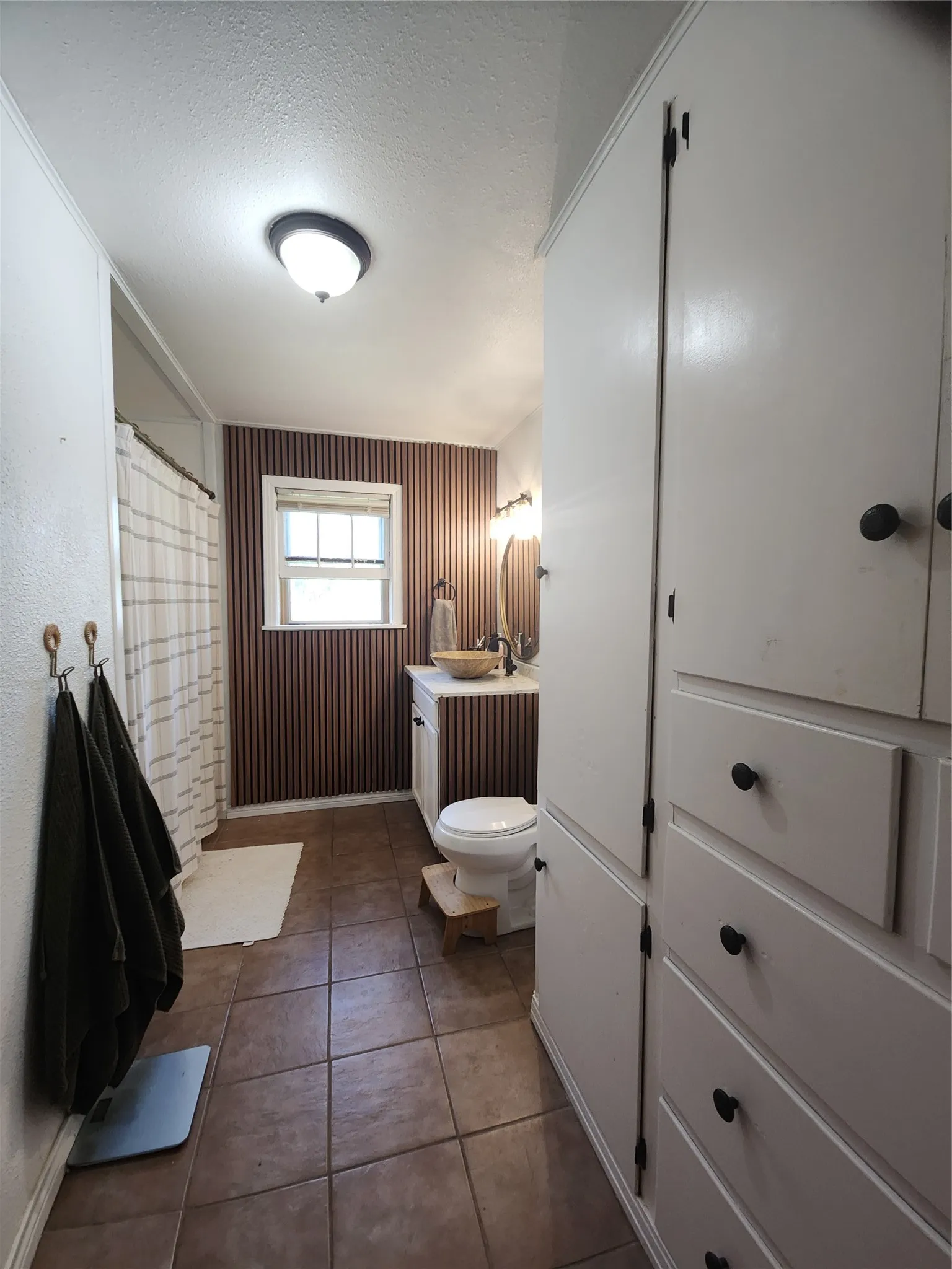 Single Family Residence For Rent in Parker County , 440 S Main Street, Springtown, Texas 76082, 3 Bedroom, 2 Bathroom, 1 Garage spaces, 1,408 Sqft, built in 1949, mls#21405600, Real Estate Agent in Springtown, Homes For Rent in Parker county, Homes For Rent in Springtown, Realtor in Springtown Texas, Real Estate Brokerage Independent Realty Texas, Luminita Cordes Realtor