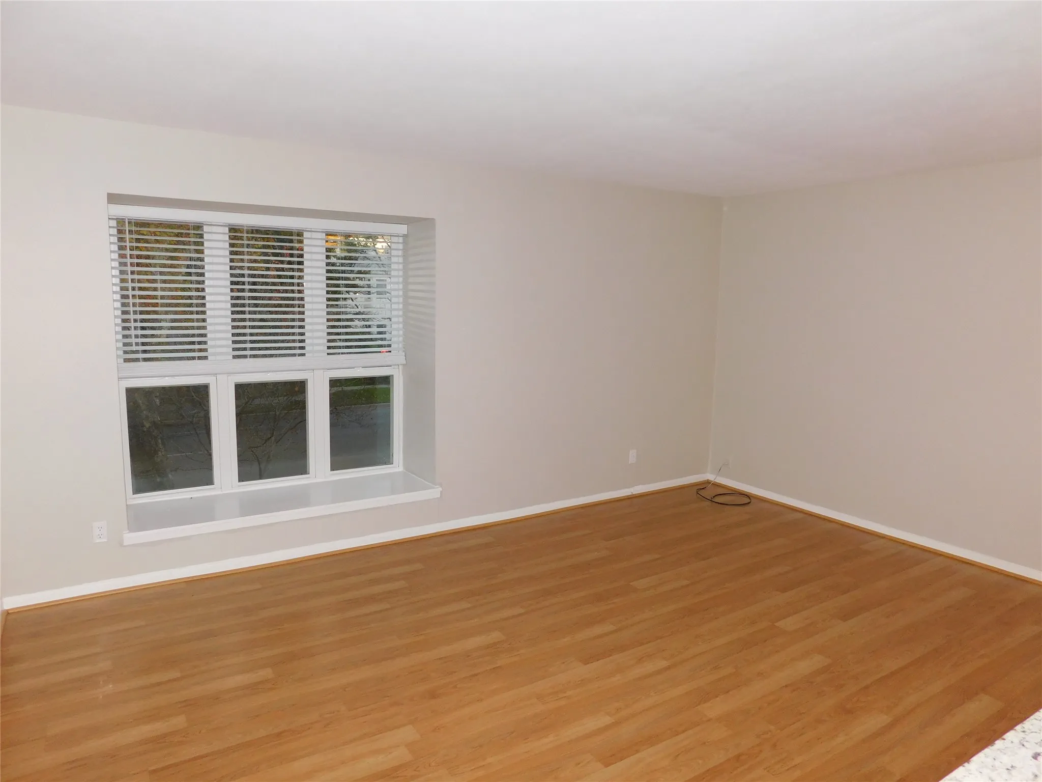 Condominium For Rent in Dallas County , 4239 Mckinney Avenue 208, Dallas, Texas 75205, 1 Bedroom, 1 Bathroom, Garage spaces, 630 Sqft, built in 1968, mls#21409627, Real Estate Agent in Dallas, Homes For Rent in Dallas county, Homes For Rent in Dallas, Realtor in Dallas Texas, Real Estate Brokerage Independent Realty Texas, Luminita Cordes Realtor
