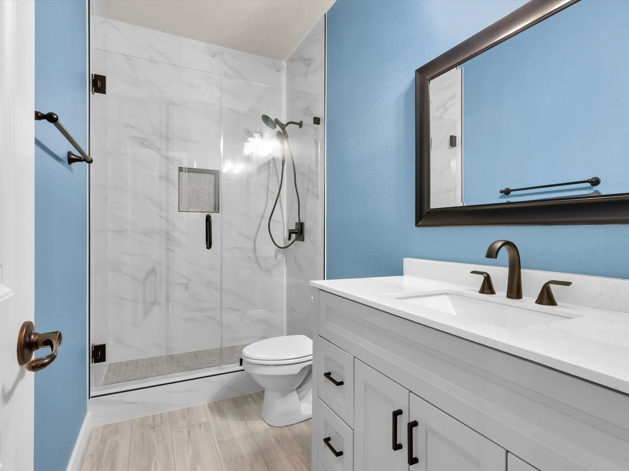 Single Family Residence For Rent in Collin County , 3202 Morgan Drive, Celina, Texas 75009, 3 Bedroom, 2 Bathroom, 2 Garage spaces, 2,024 Sqft, built in 2012, mls#21409671, Real Estate Agent in Celina, Homes For Rent in Collin county, Homes For Rent in Celina, Realtor in Celina Texas, Real Estate Brokerage Independent Realty Texas, Luminita Cordes Realtor