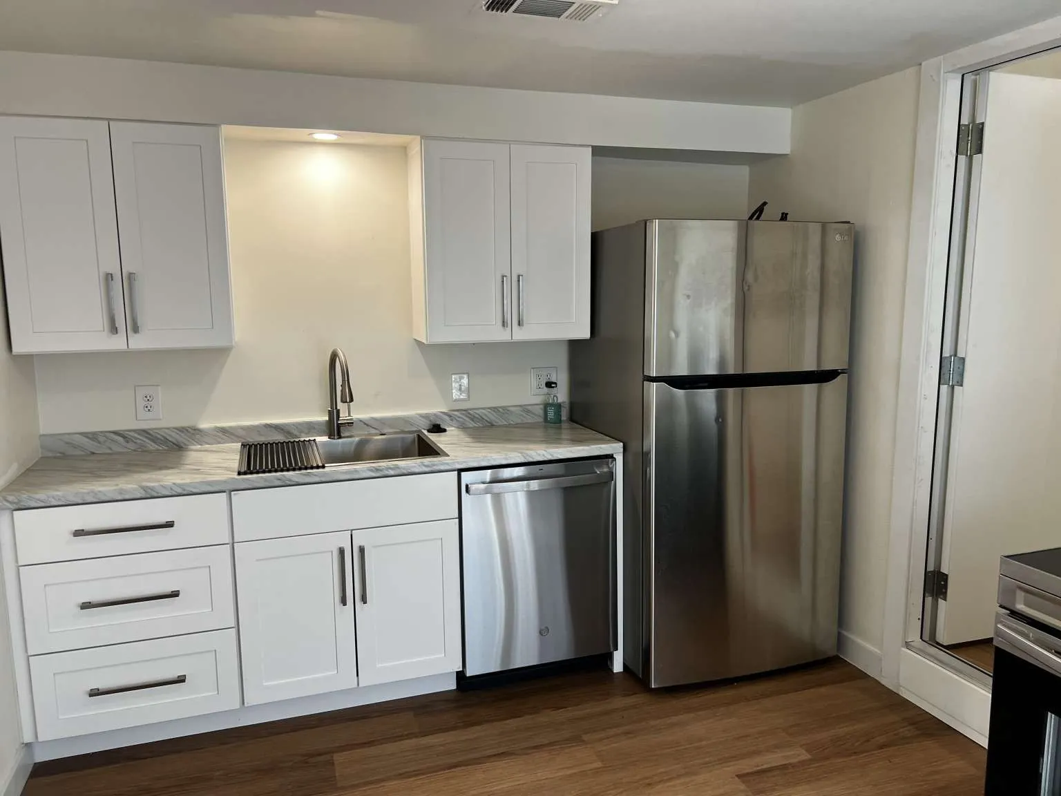 Single Family Residence For Sale in Denton County , 2601 Denison Street, Denton, Texas 76201, 5 Bedroom, 2 Bathroom, Garage spaces, 1,750 Sqft, built in 1965, mls#21409691, Real Estate Agent in Denton, Homes For Sale in Denton county, Homes For Sale in Denton, Realtor in Denton Texas, Real Estate Brokerage Independent Realty Texas, Luminita Cordes Realtor