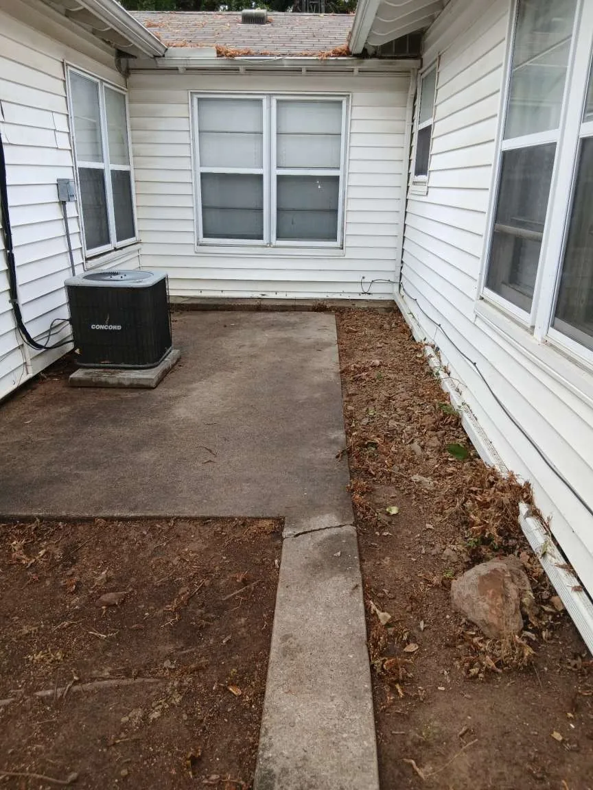 Single Family Residence For Sale in Denton County , 2601 Denison Street, Denton, Texas 76201, 5 Bedroom, 2 Bathroom, Garage spaces, 1,750 Sqft, built in 1965, mls#21409691, Real Estate Agent in Denton, Homes For Sale in Denton county, Homes For Sale in Denton, Realtor in Denton Texas, Real Estate Brokerage Independent Realty Texas, Luminita Cordes Realtor