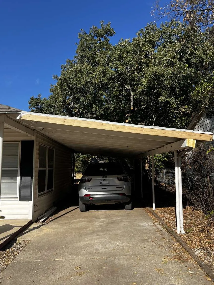 Single Family Residence For Sale in Denton County , 2601 Denison Street, Denton, Texas 76201, 5 Bedroom, 2 Bathroom, Garage spaces, 1,750 Sqft, built in 1965, mls#21409691, Real Estate Agent in Denton, Homes For Sale in Denton county, Homes For Sale in Denton, Realtor in Denton Texas, Real Estate Brokerage Independent Realty Texas, Luminita Cordes Realtor